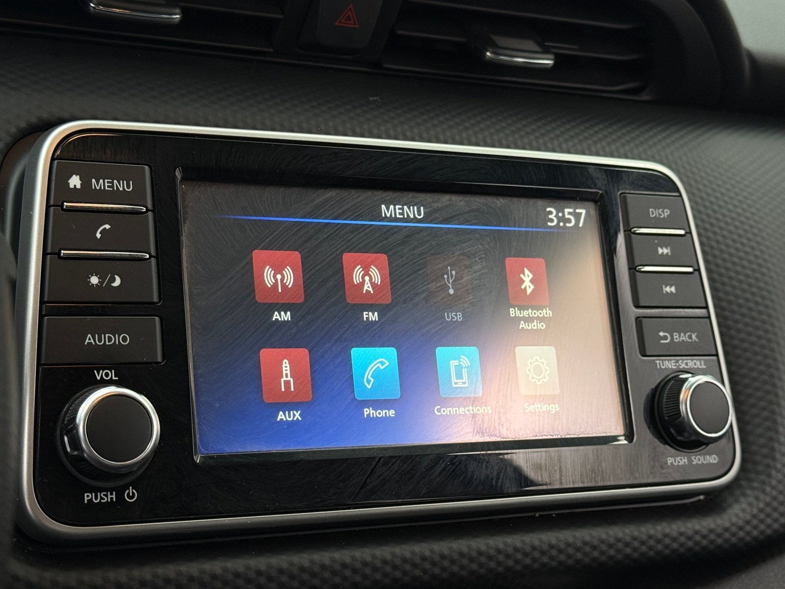 Thumbnail: 2024 Nissan Kicks - 4