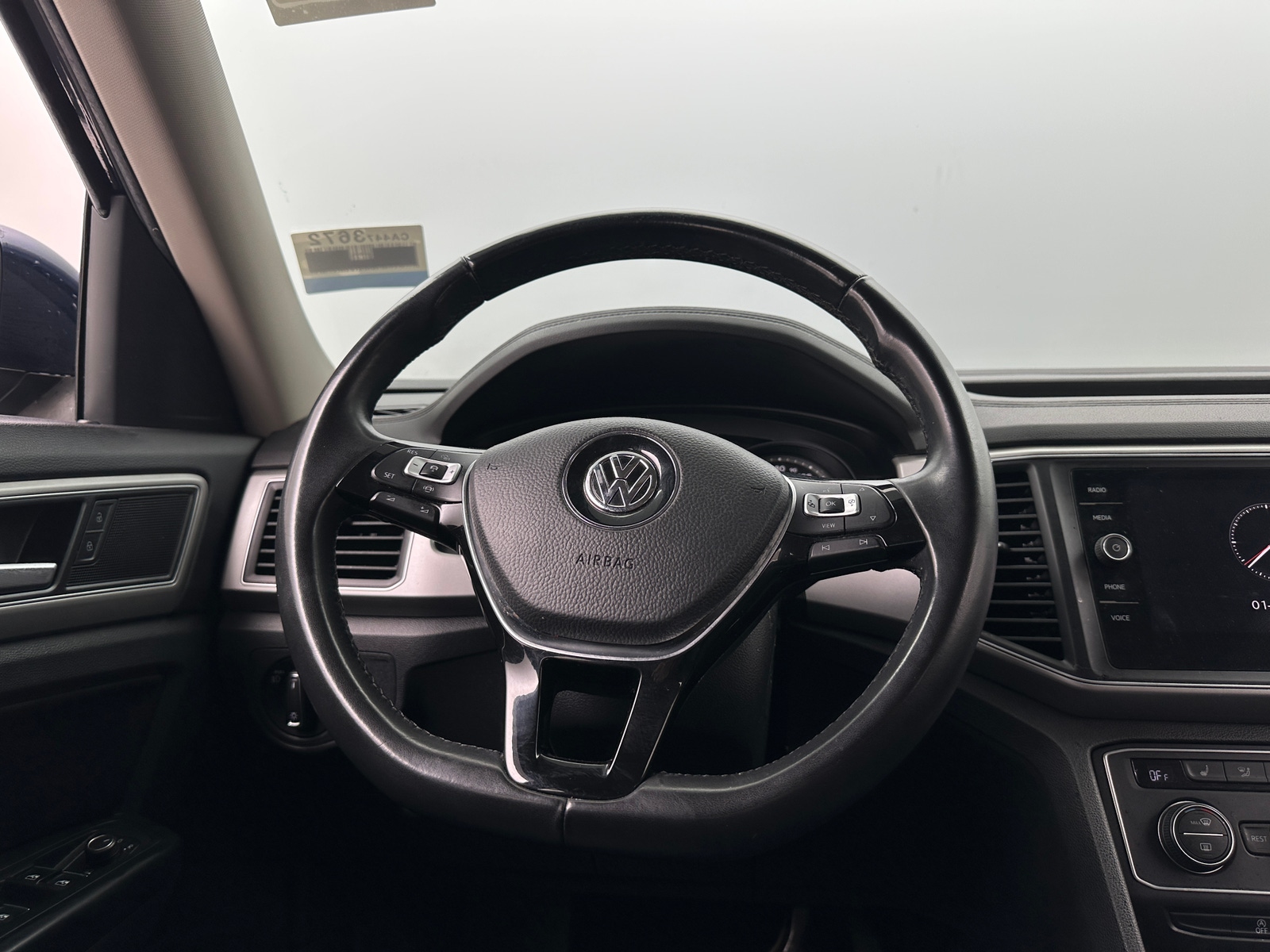 Thumbnail: 2019 Volkswagen Atlas - 4