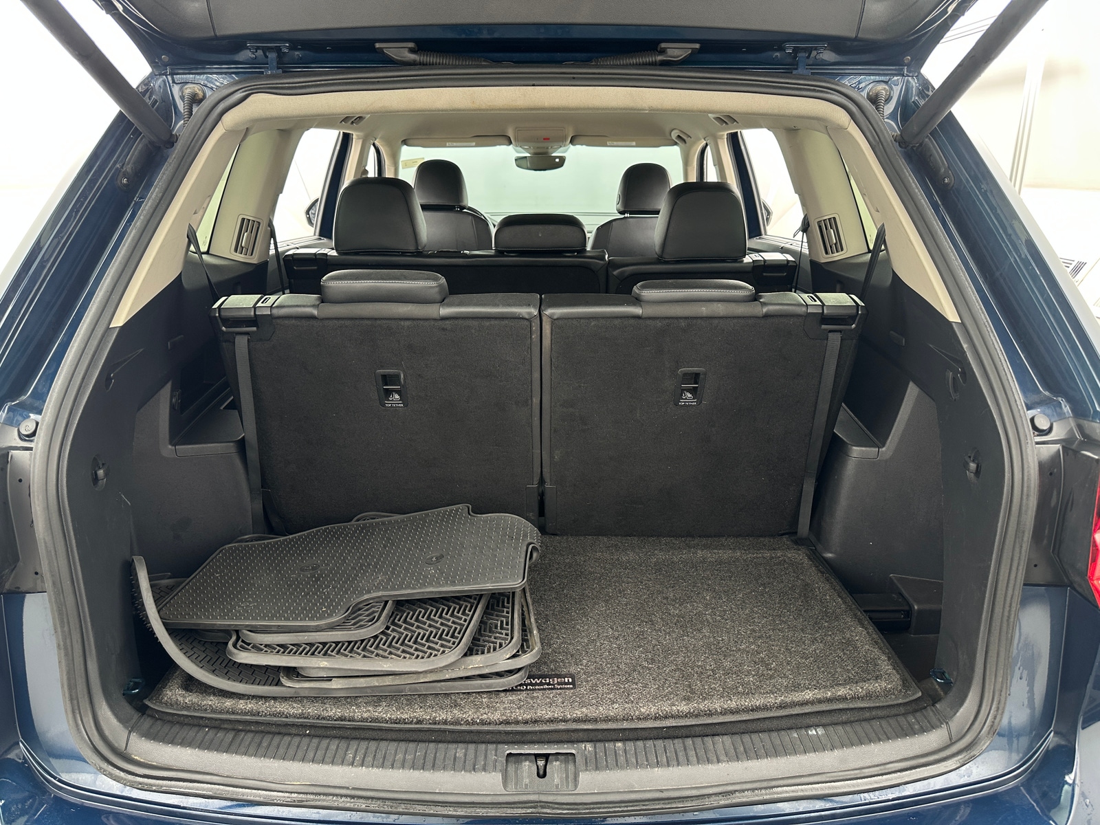 Thumbnail: 2019 Volkswagen Atlas - 6