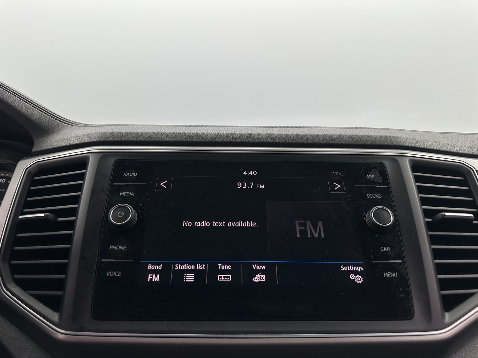 Thumbnail: 2019 Volkswagen Atlas - 3