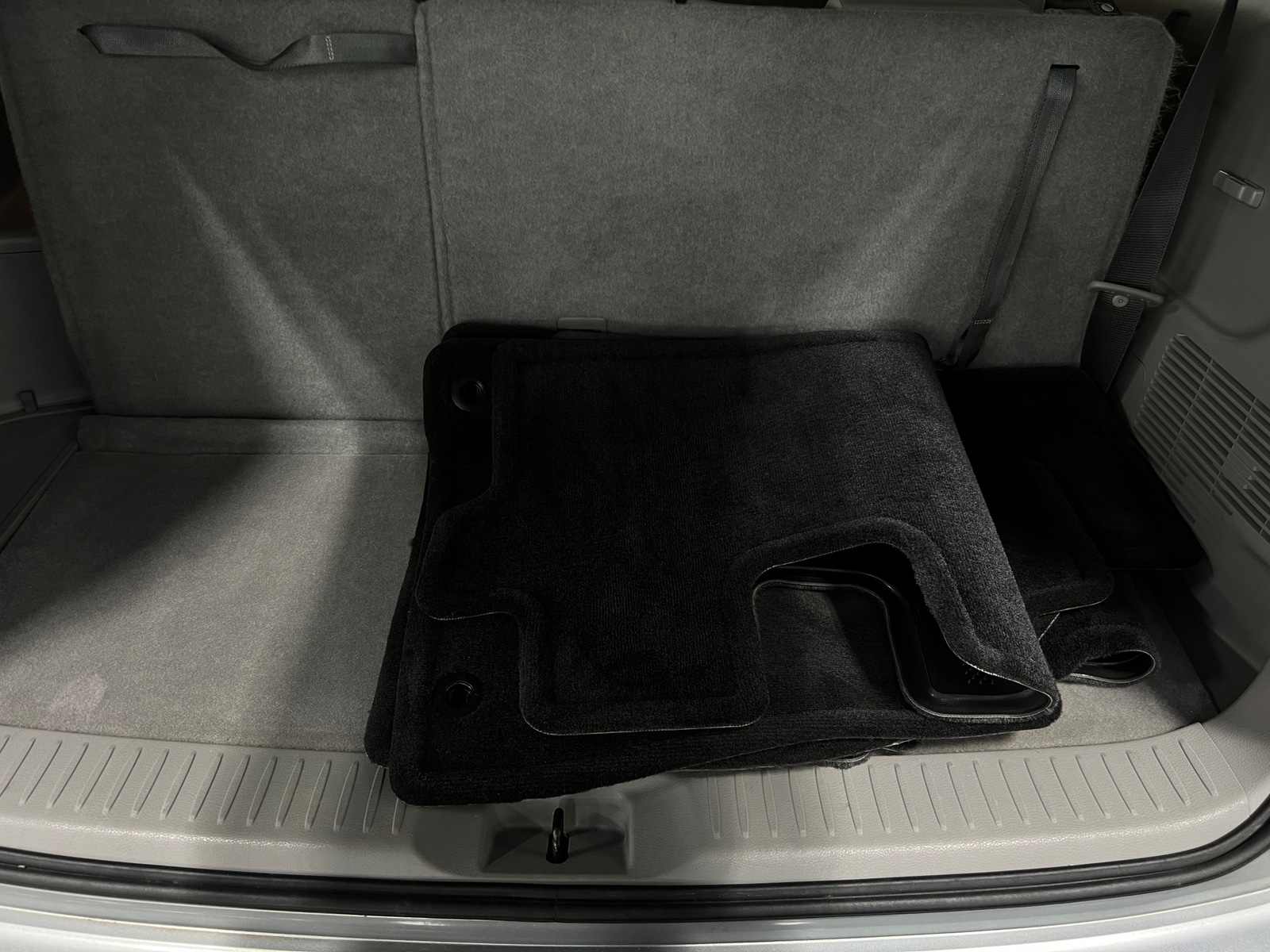 Thumbnail: 2018 Toyota Highlander - 7