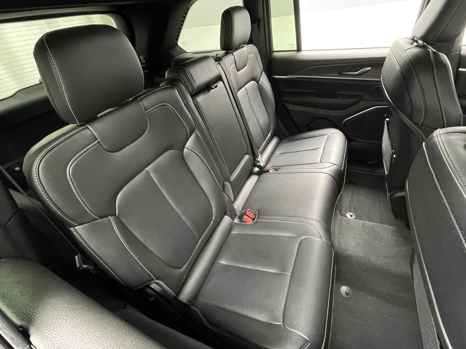 Thumbnail: 2024 Jeep Grand Cherokee - 5