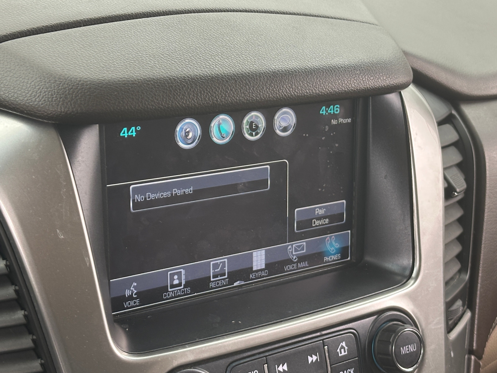 Thumbnail: 2019 Chevrolet Tahoe - 3