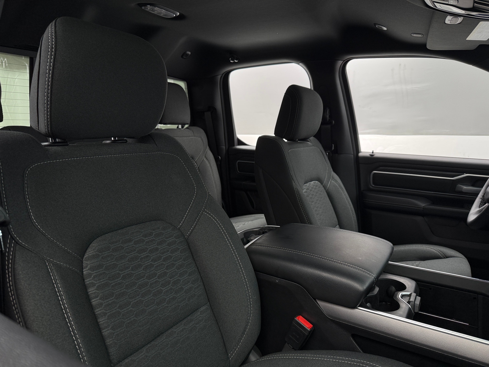 Thumbnail: 2025 RAM 1500 - 2