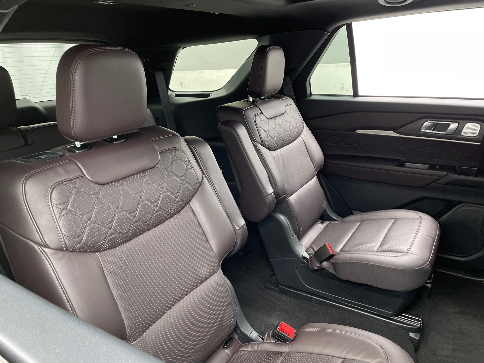 Thumbnail: 2025 Ford Explorer - 5