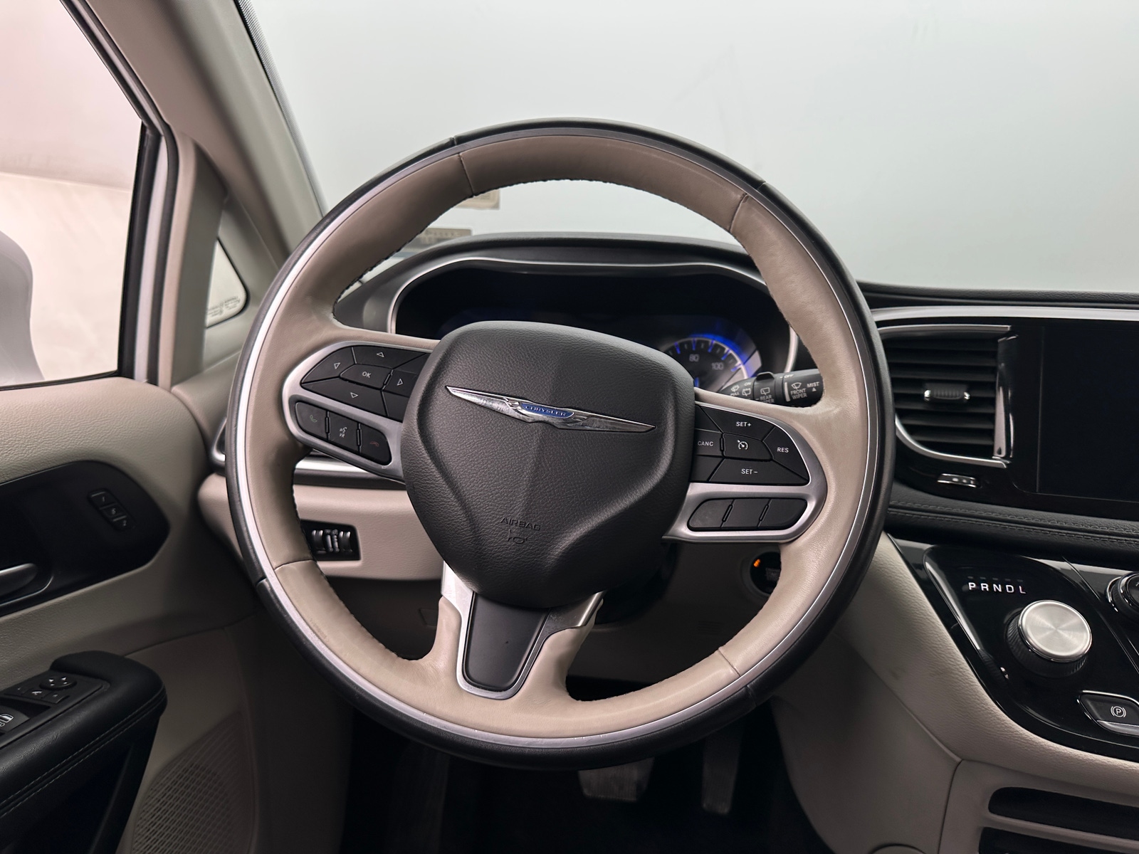 Thumbnail: 2020 Chrysler Pacifica - 4