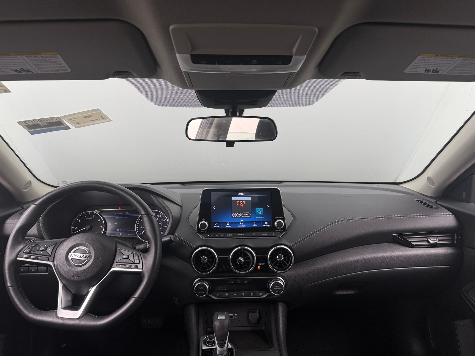 Thumbnail: 2023 Nissan Sentra - 3