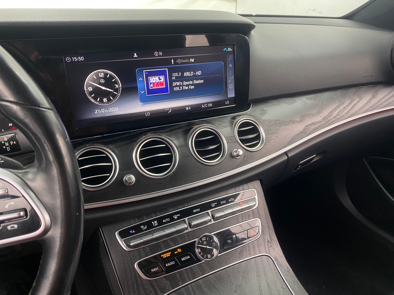 Thumbnail: 2019 Mercedes-Benz E-Class - 3