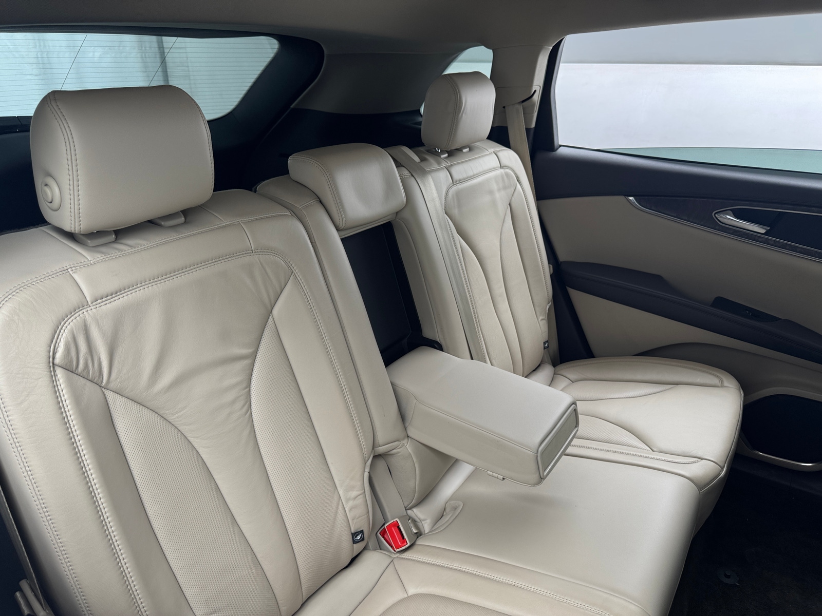 Thumbnail: 2016 Lincoln MKX - 5