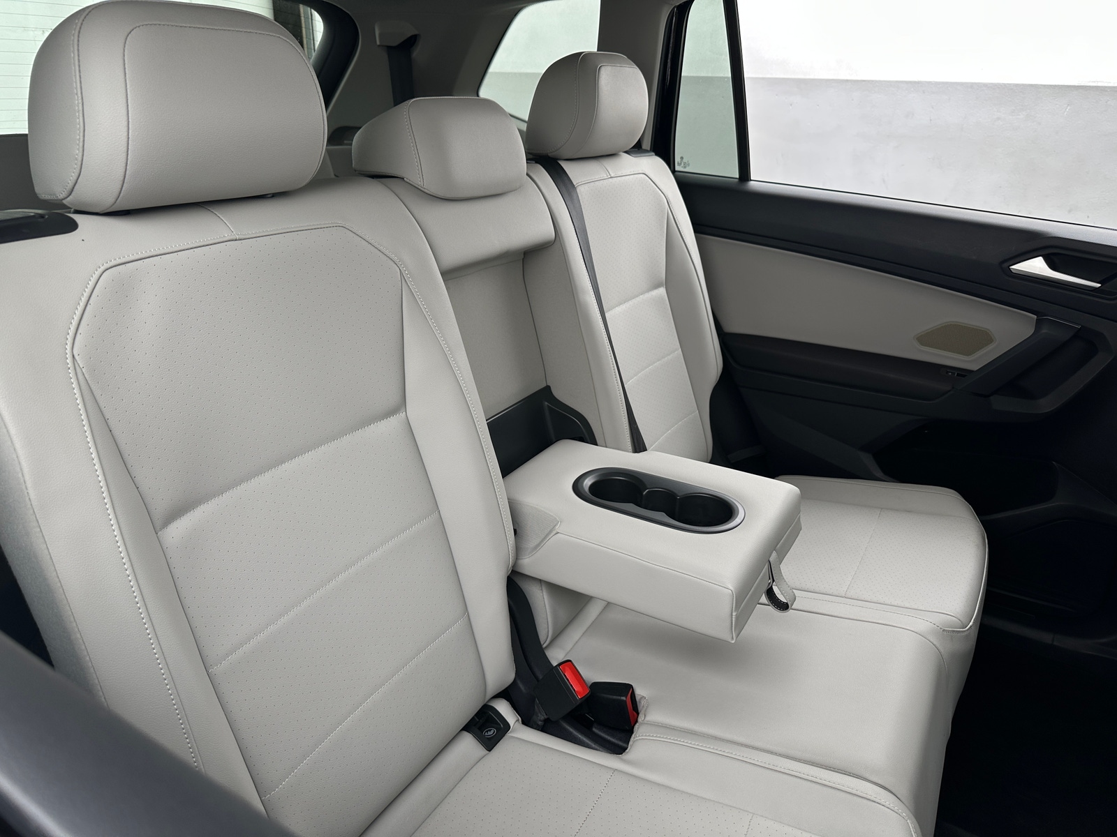 Thumbnail: 2019 Volkswagen Tiguan - 5