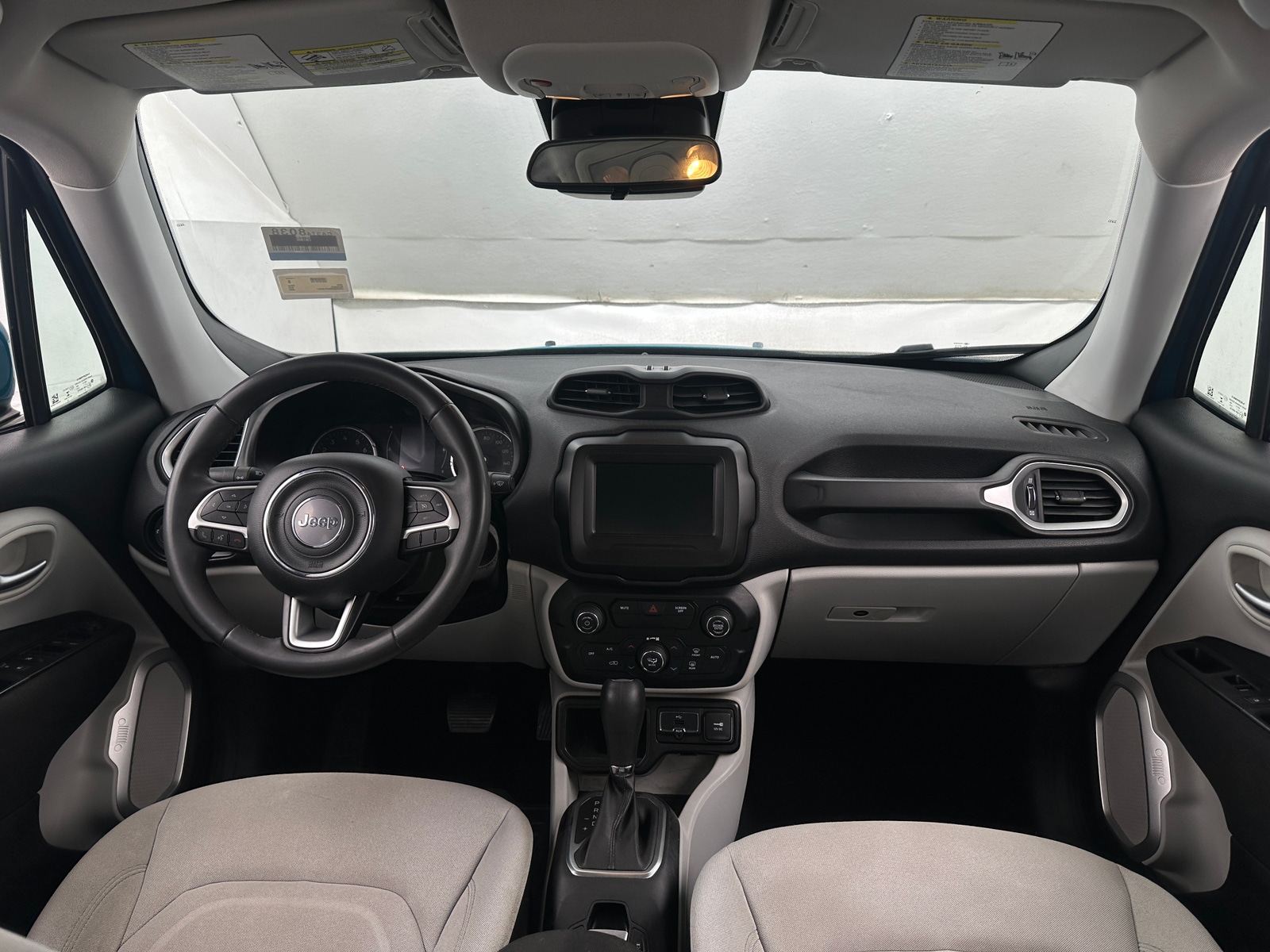 Thumbnail: 2020 Jeep Renegade - 3