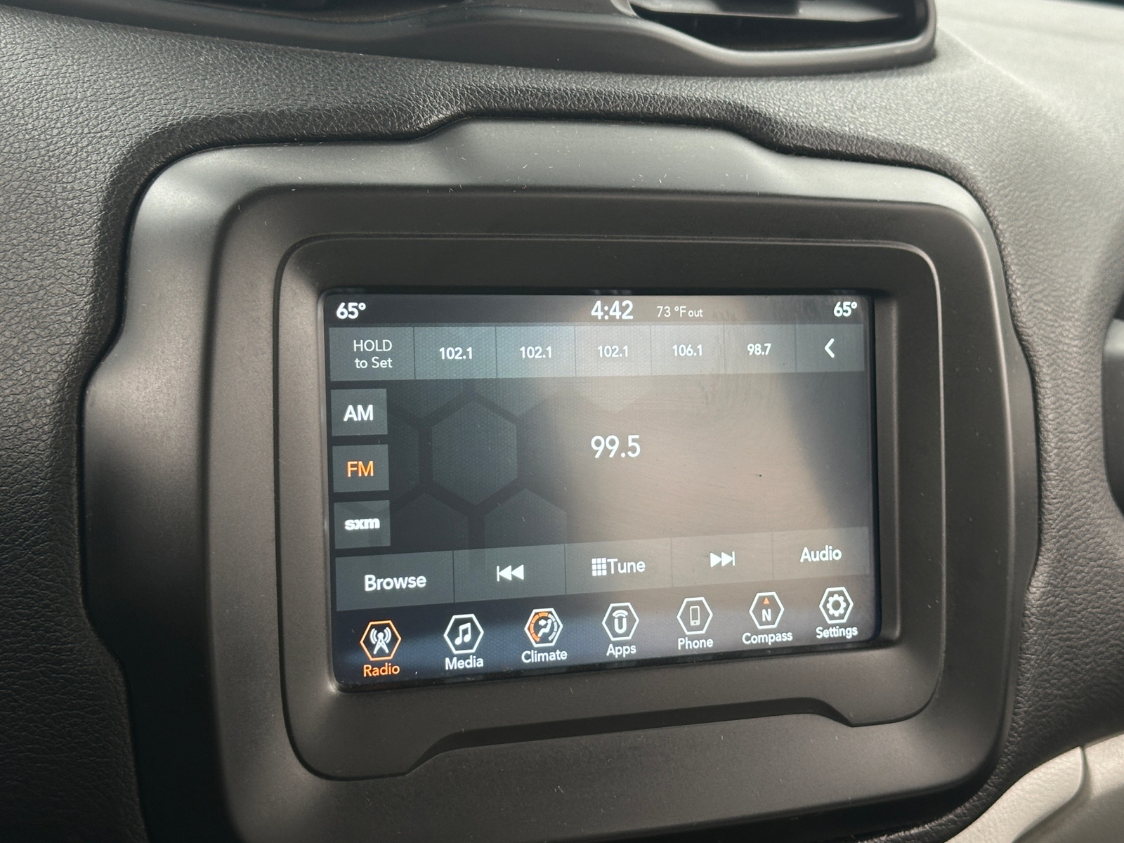 Thumbnail: 2020 Jeep Renegade - 4