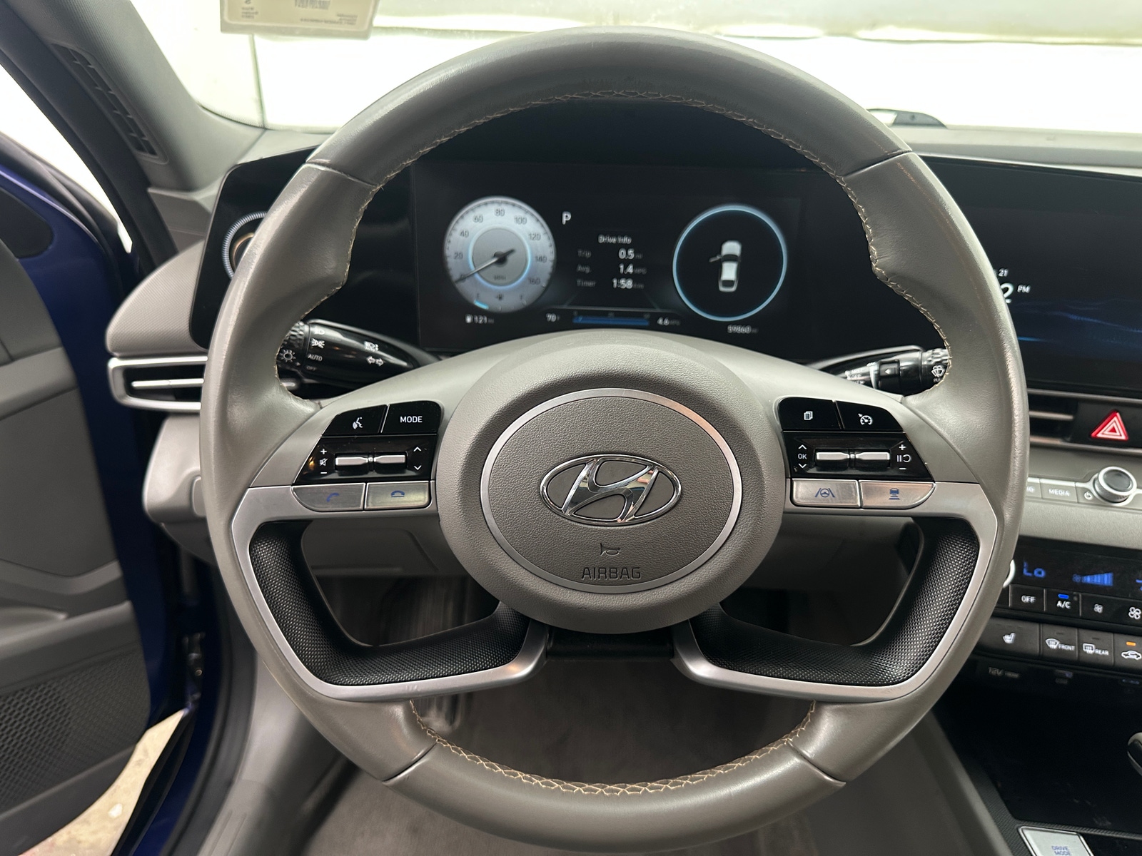 Thumbnail: 2023 Hyundai Elantra - 5