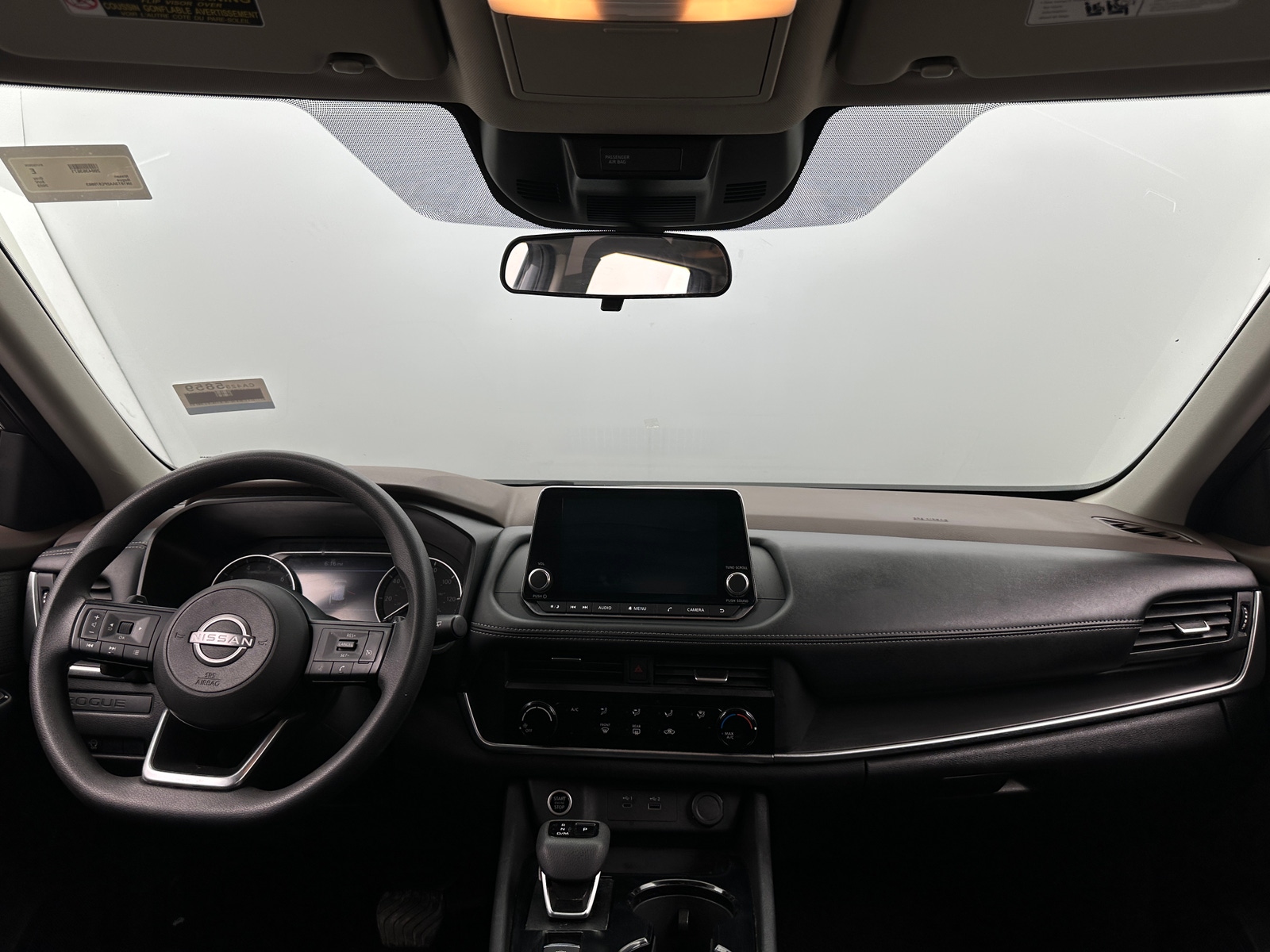 Thumbnail: 2023 Nissan Rogue - 3