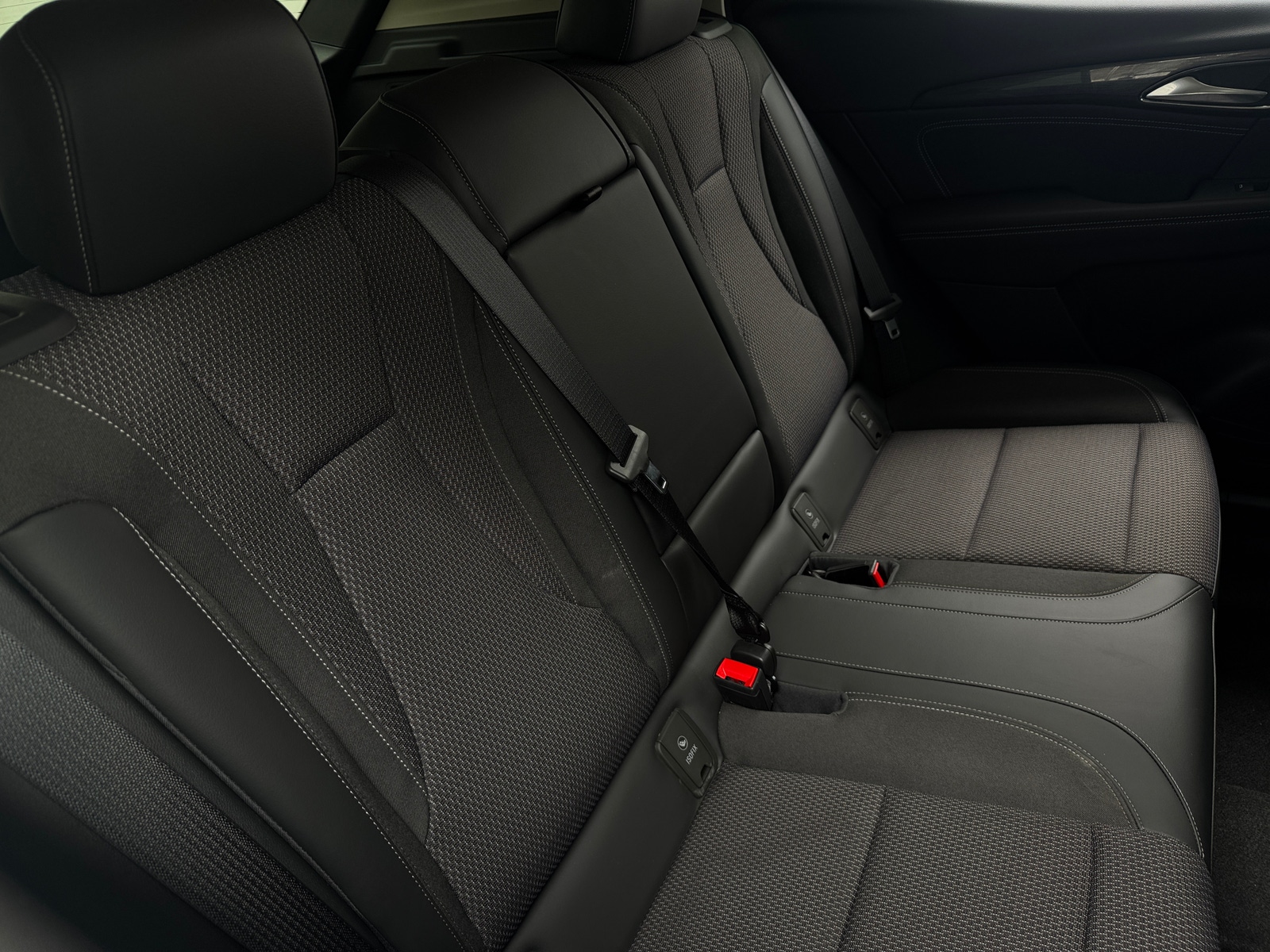 Thumbnail: 2023 Buick Envision - 6