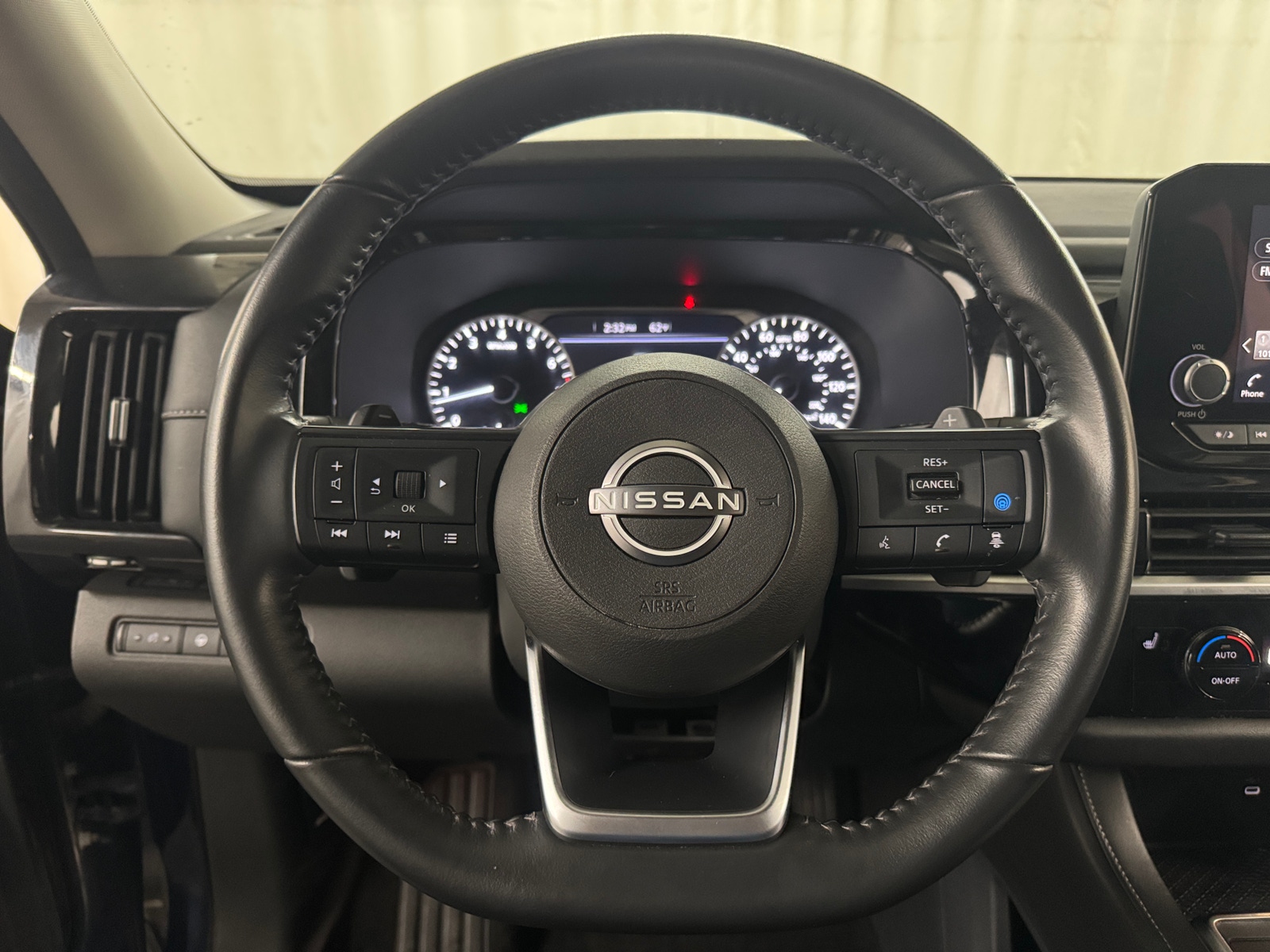 Thumbnail: 2025 Nissan Pathfinder - 5