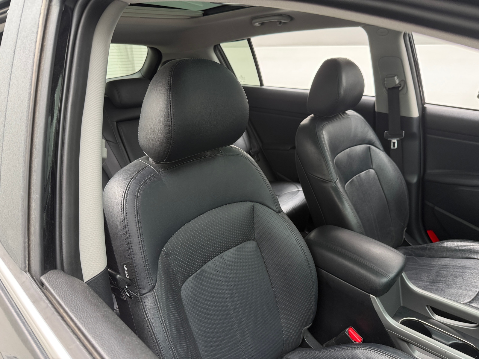 Thumbnail: 2016 Kia Sportage - 2