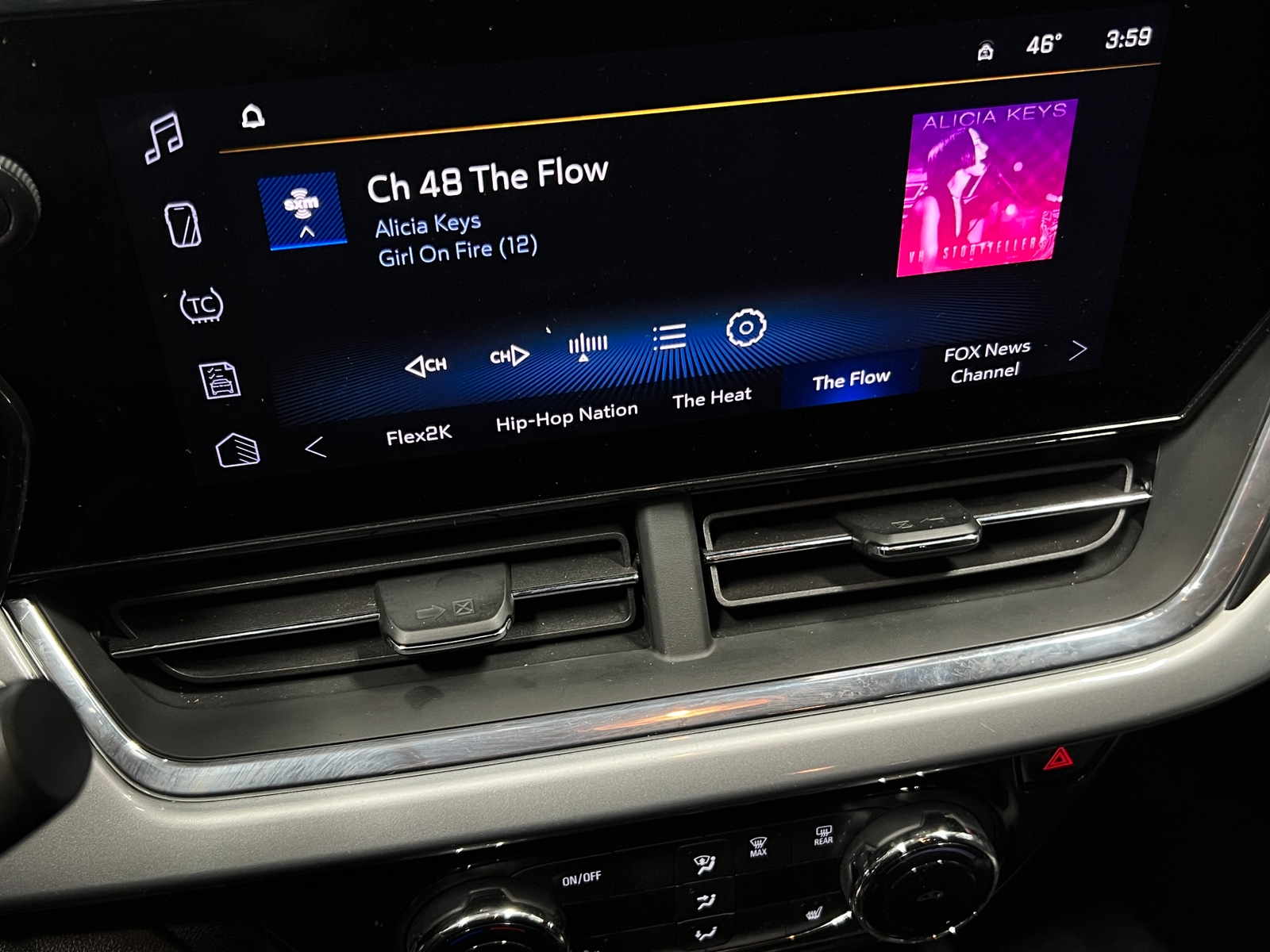 Thumbnail: 2025 Chevrolet Trax - 4