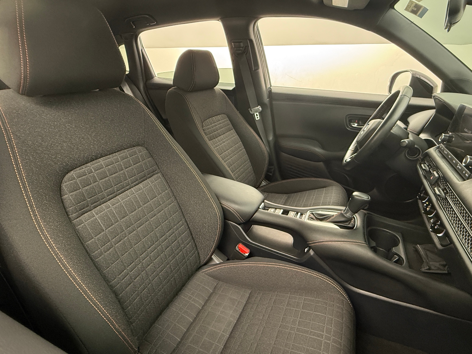 Thumbnail: 2023 Honda HR-V - 2