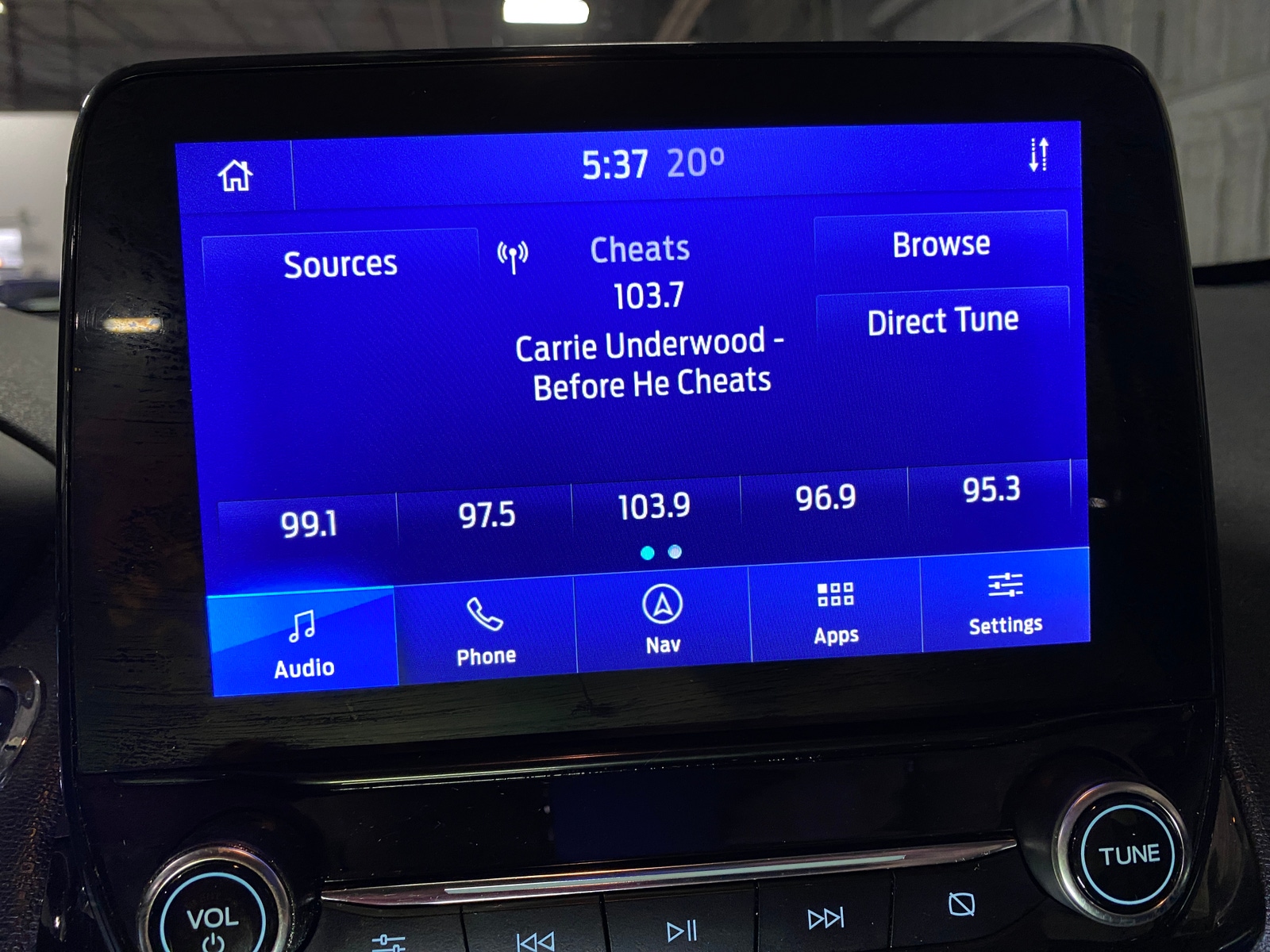 Thumbnail: 2020 Ford EcoSport - 3