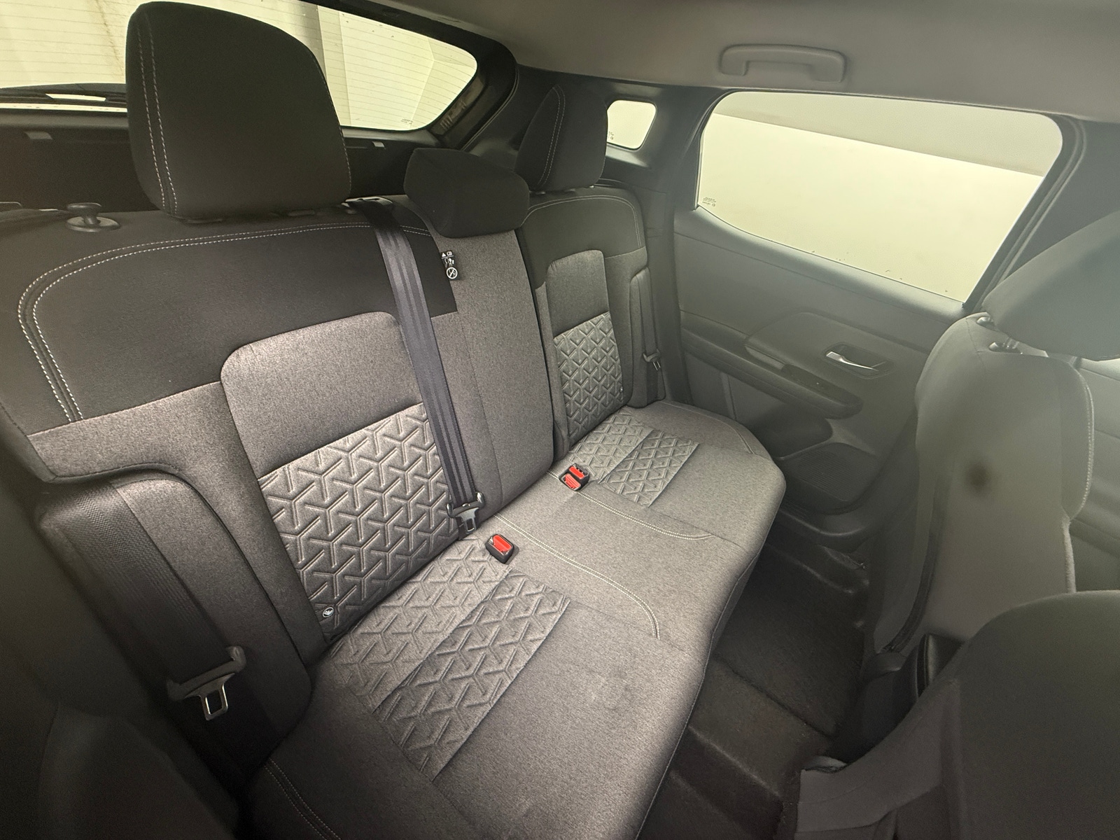 Thumbnail: 2025 Nissan Kicks - 6