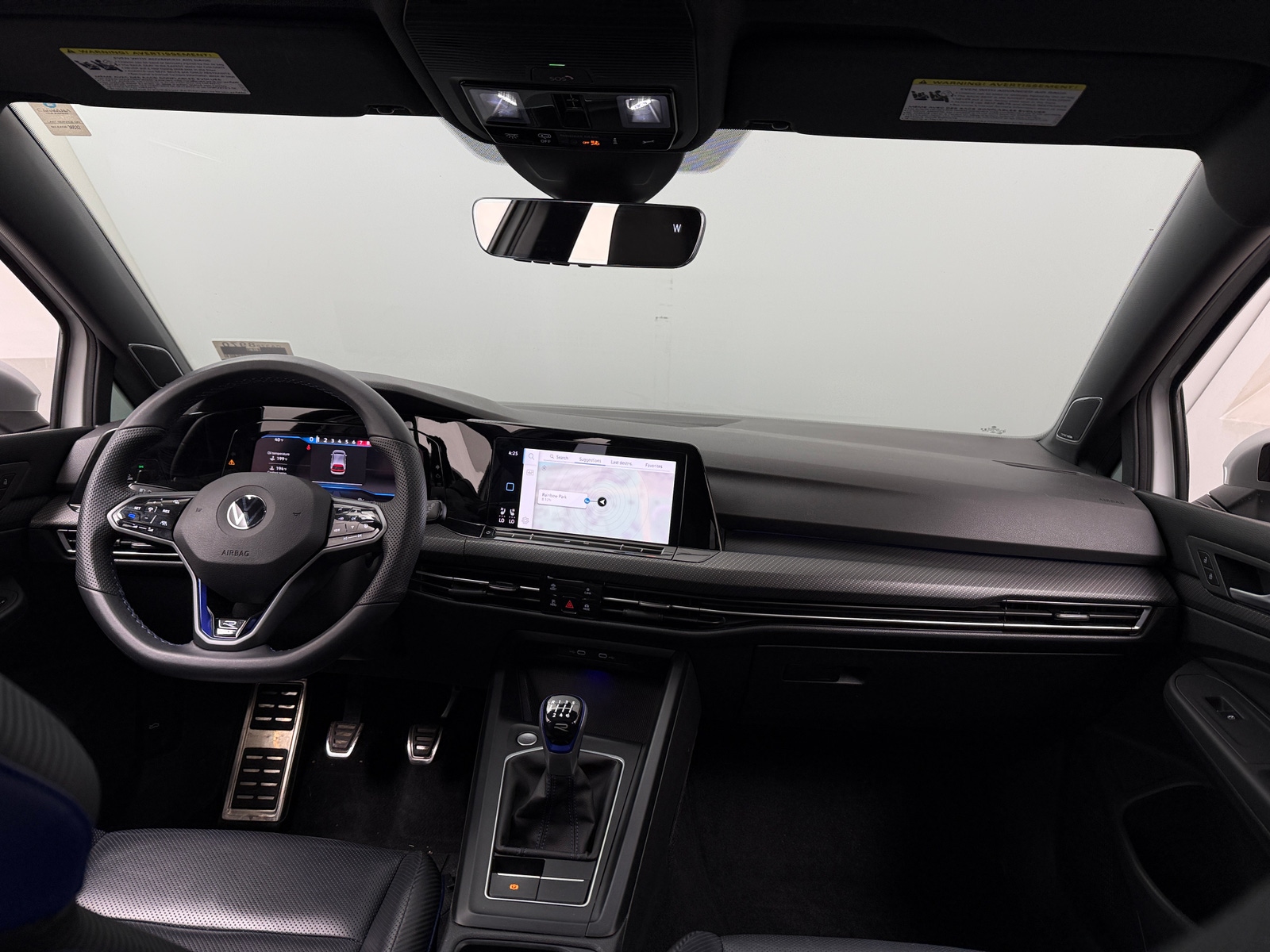 Thumbnail: 2022 Volkswagen Golf - 2