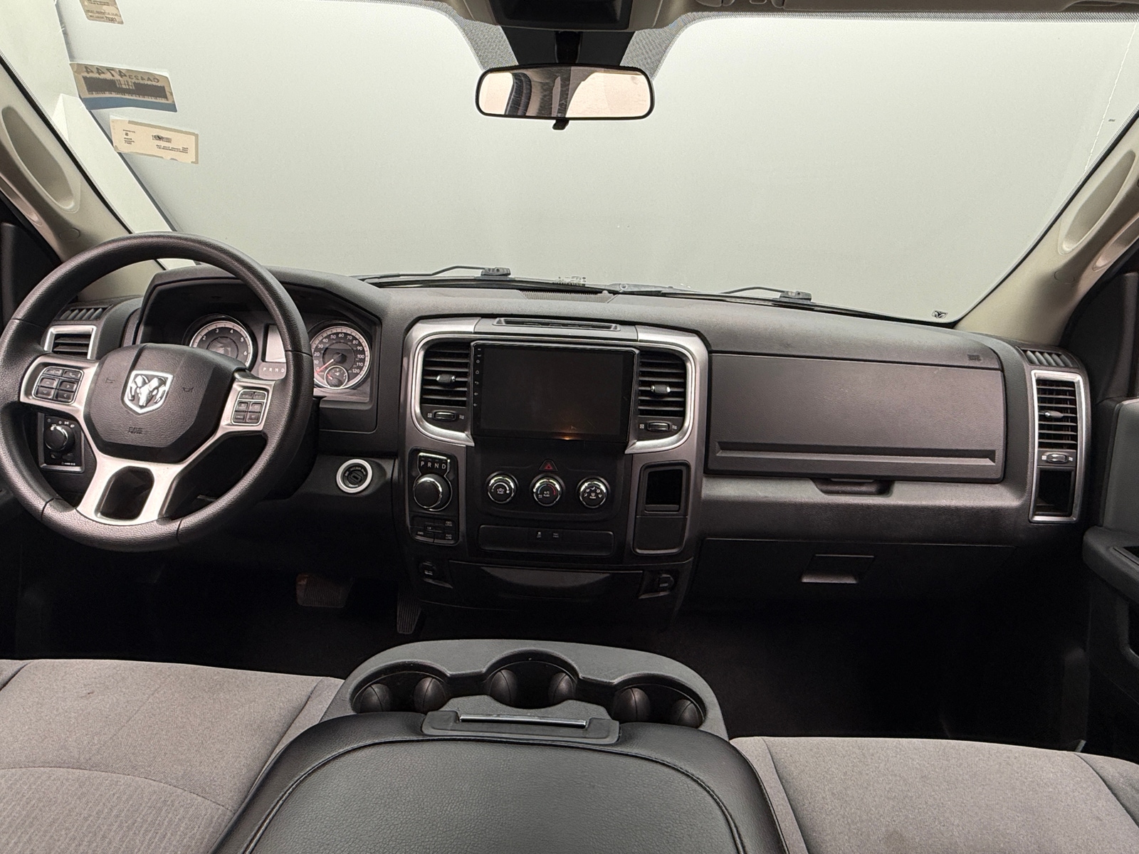 Thumbnail: 2021 RAM 1500 Classic - 3