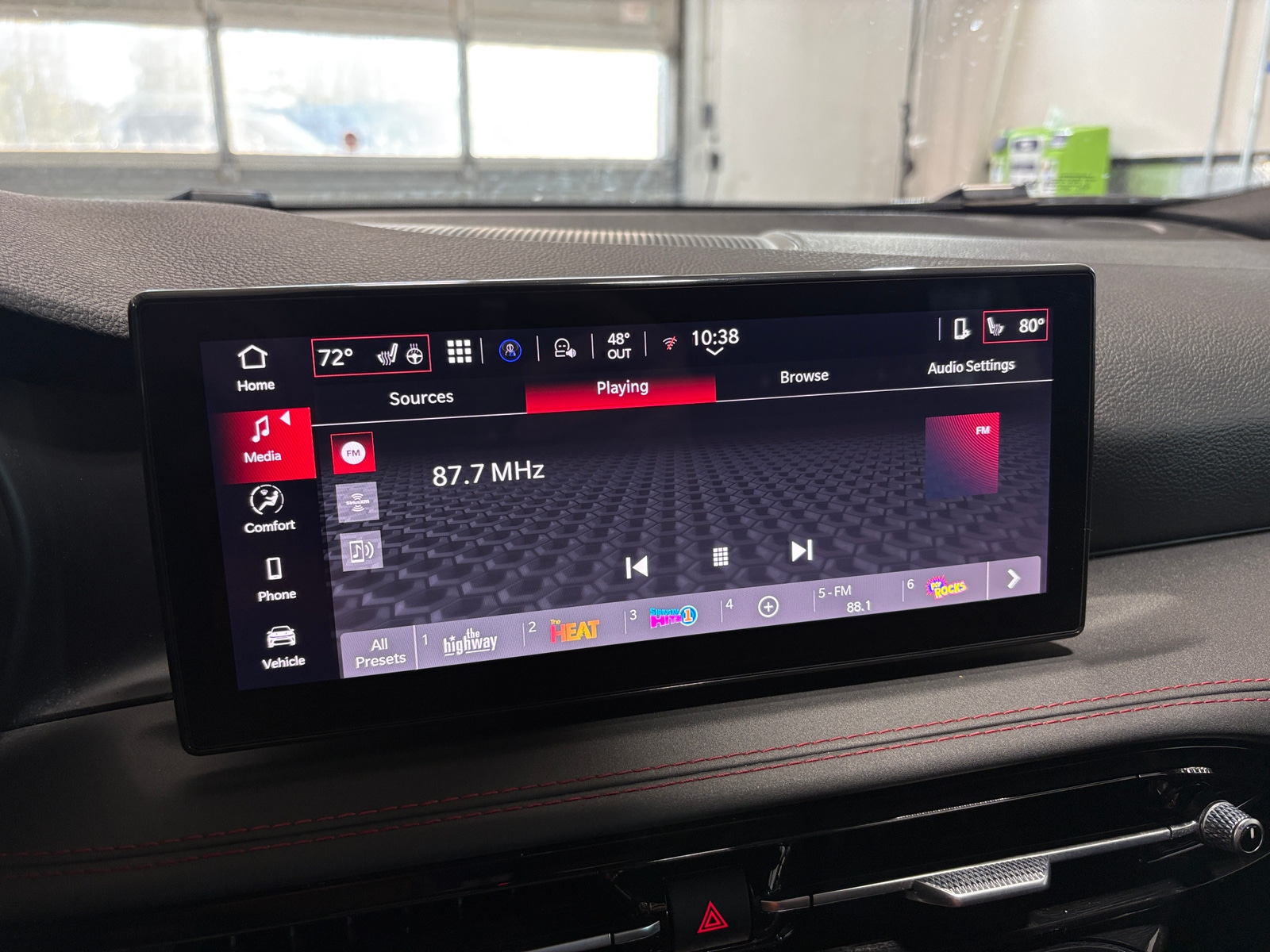 Thumbnail: 2024 Dodge Hornet - 3