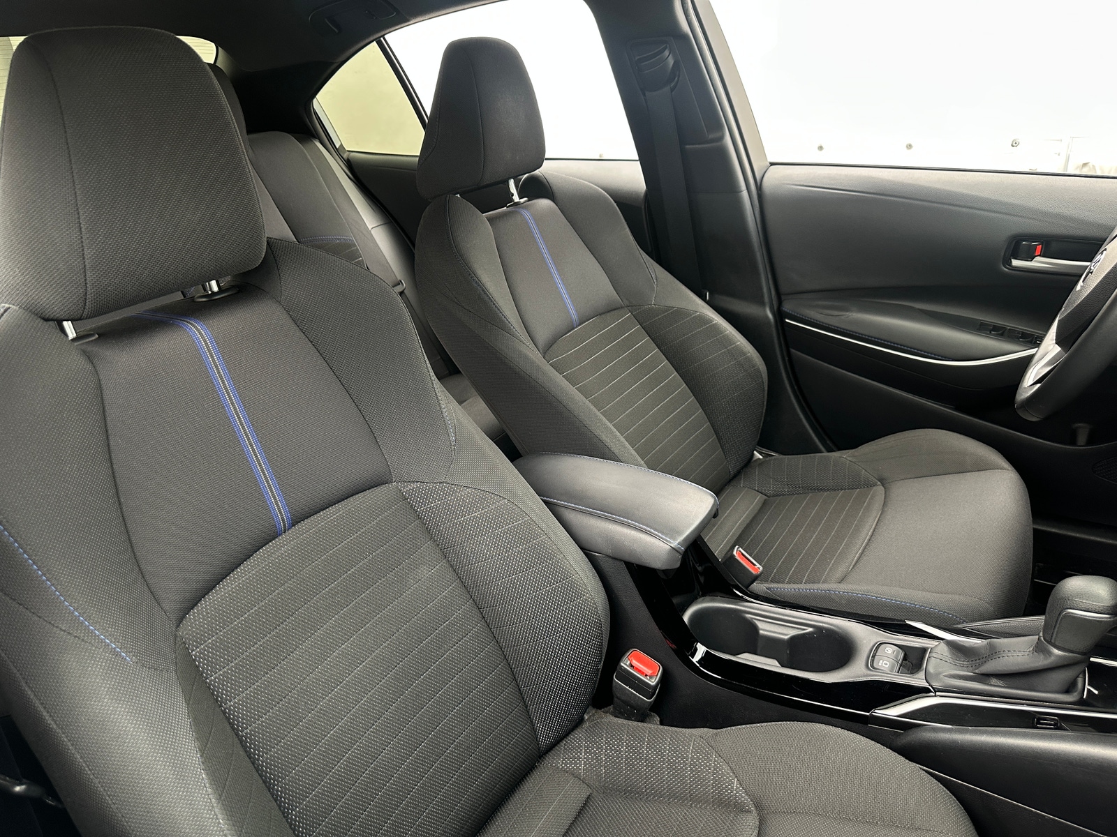 Thumbnail: 2021 Toyota Corolla - 2