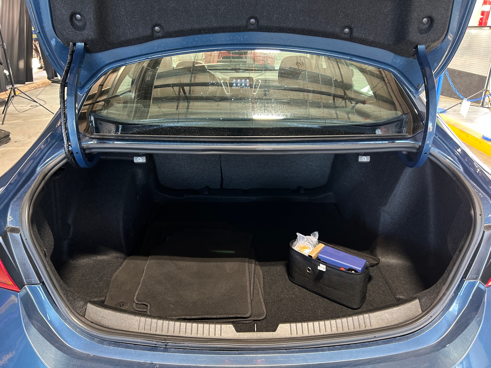 Thumbnail: 2024 Chevrolet Malibu - 7