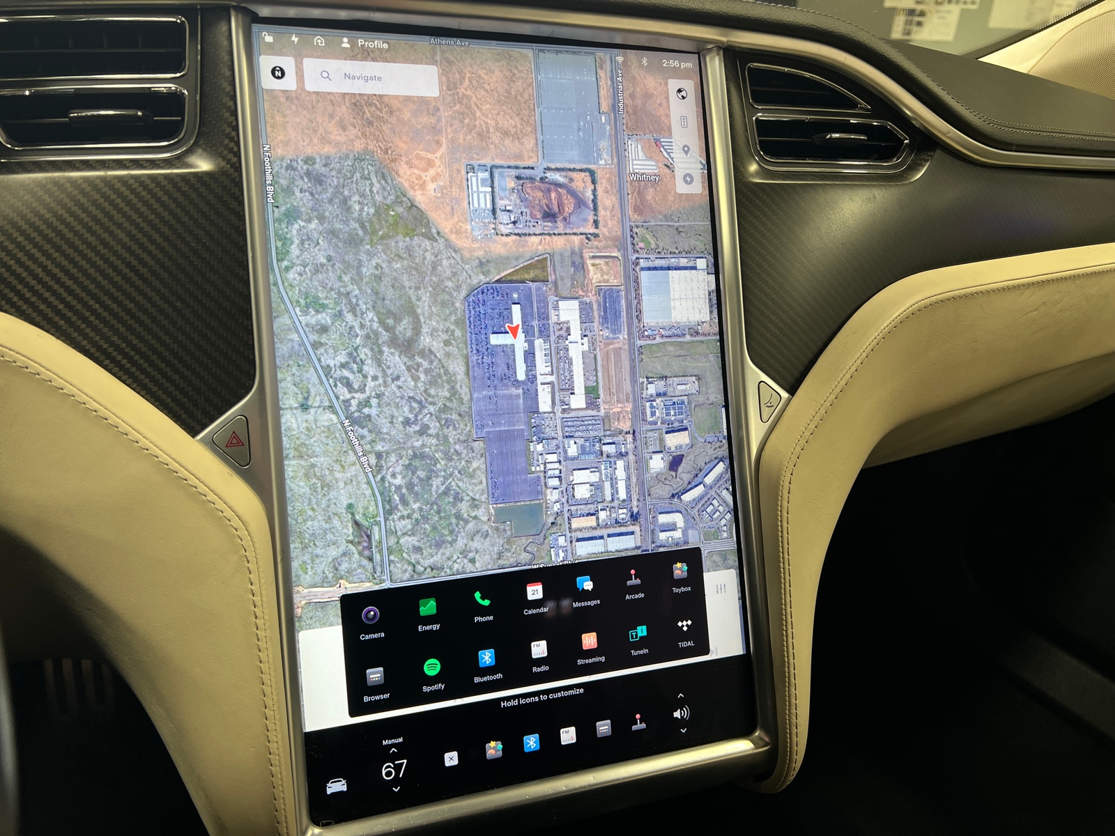 Thumbnail: 2012 Tesla Model S - 3