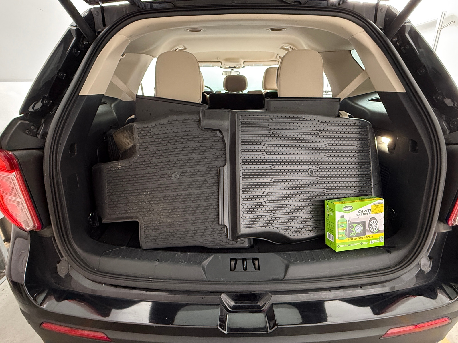 Thumbnail: 2022 Ford Explorer - 7