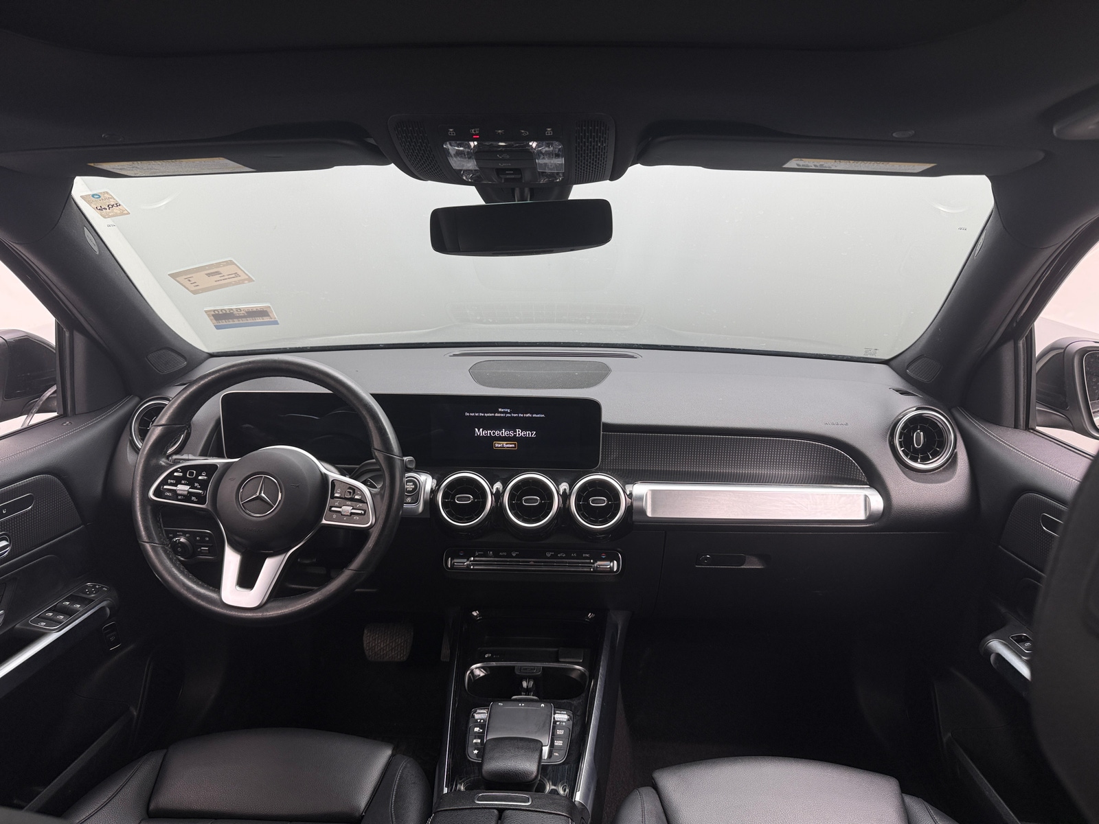 Thumbnail: 2021 Mercedes-Benz GLB - 2