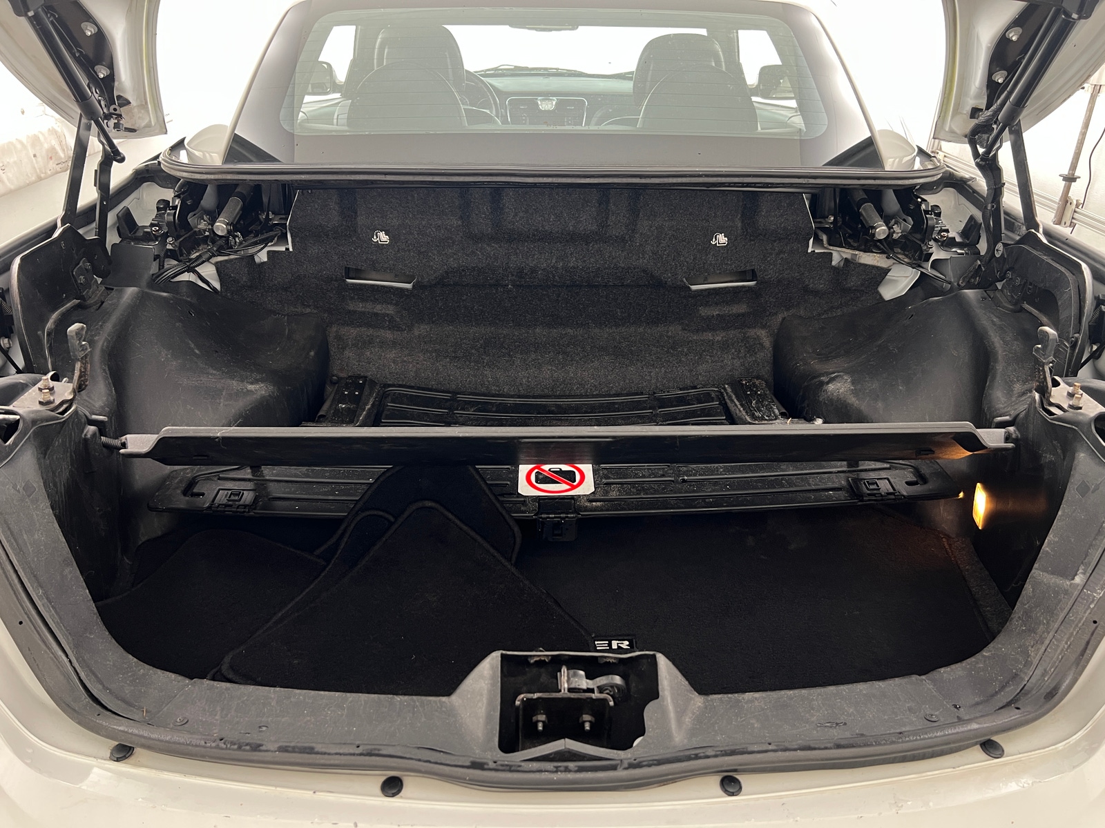 Thumbnail: 2013 Chrysler 200 - 6