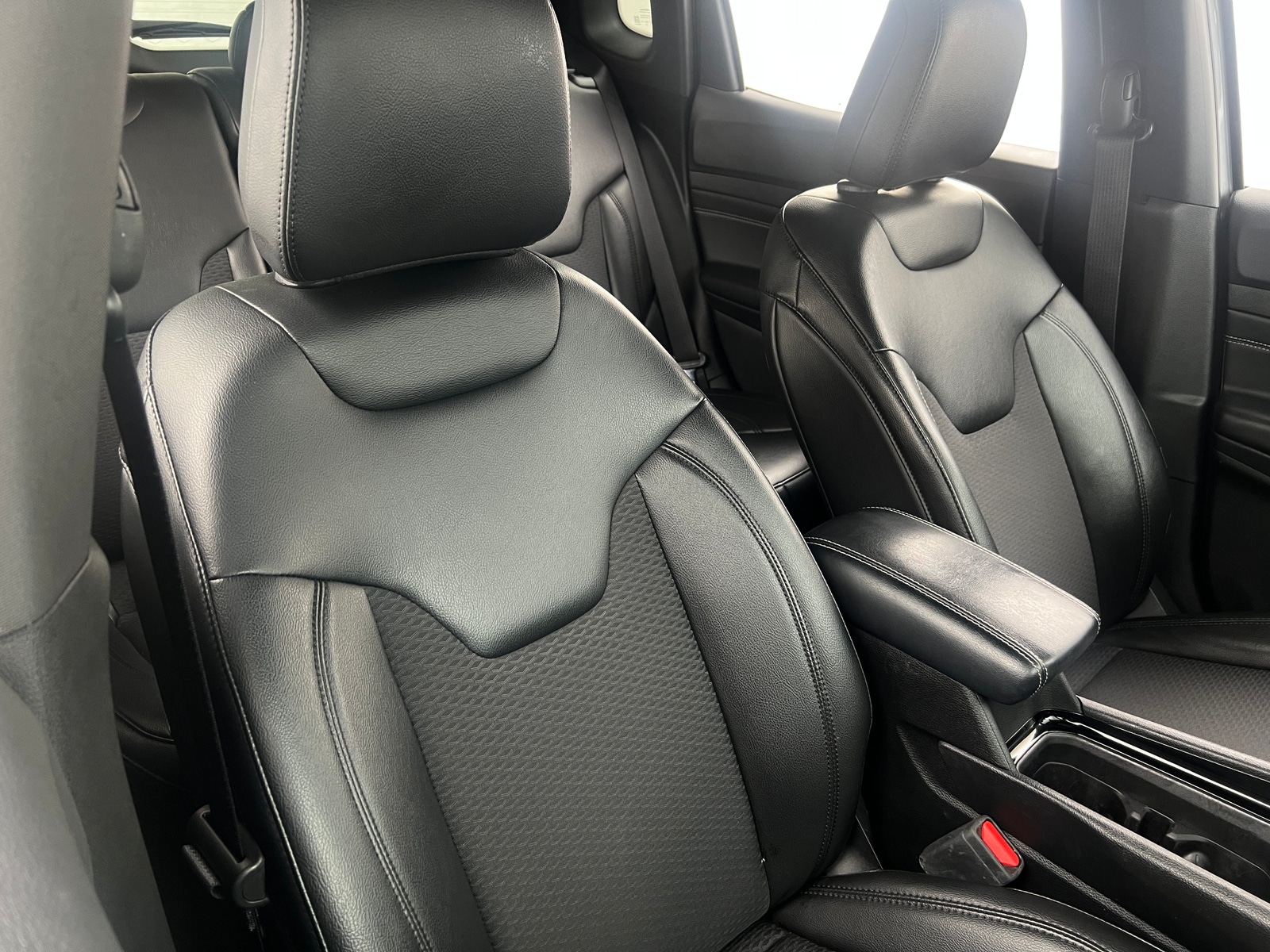 Thumbnail: 2022 Jeep Compass - 2