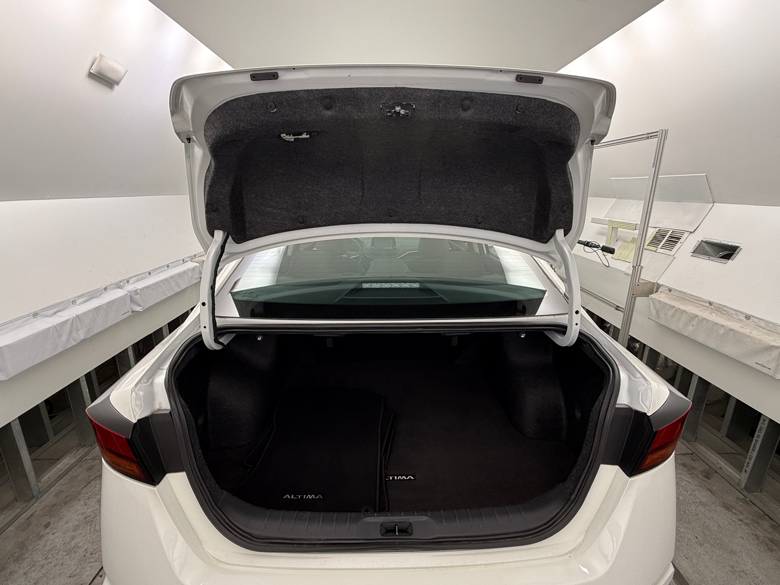 Thumbnail: 2025 Nissan Altima - 7