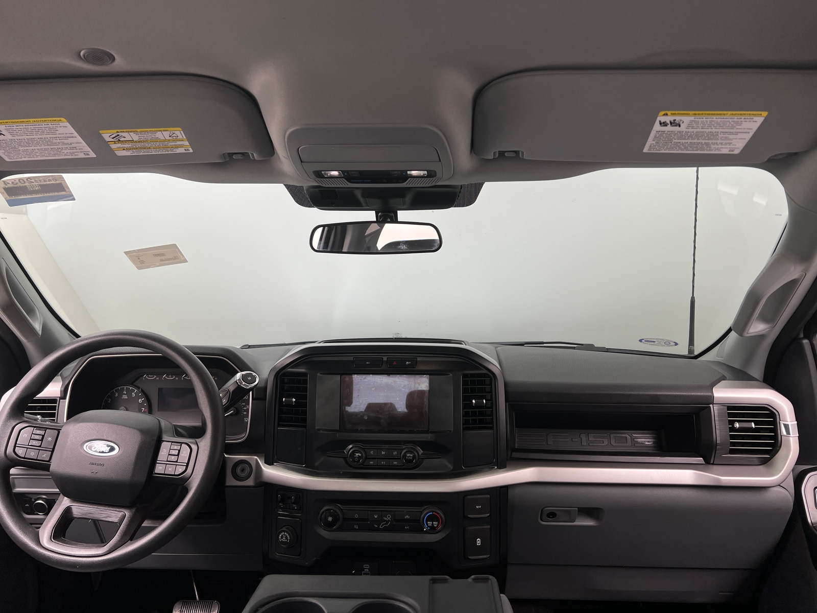 Thumbnail: 2022 Ford Econoline - 3