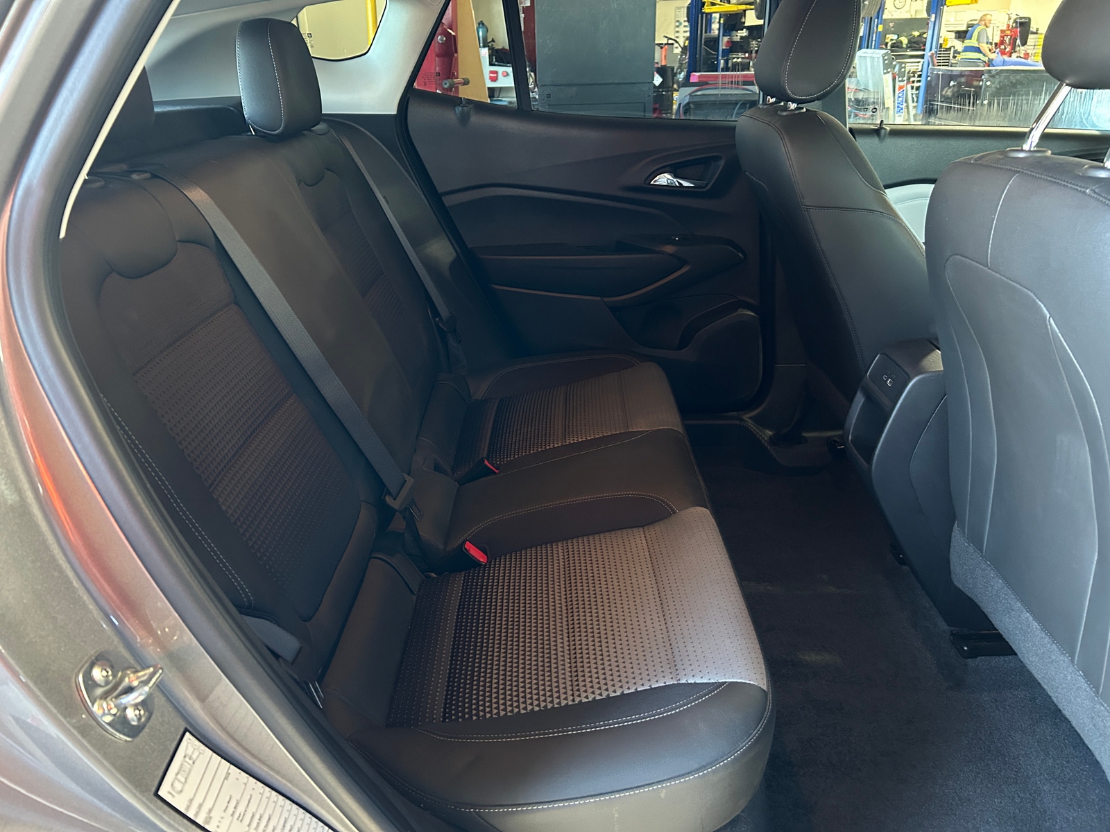 Thumbnail: 2025 Chevrolet Trax - 6