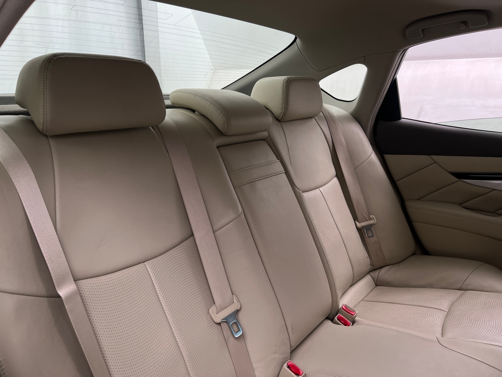 Thumbnail: 2017 INFINITI Q70 - 4