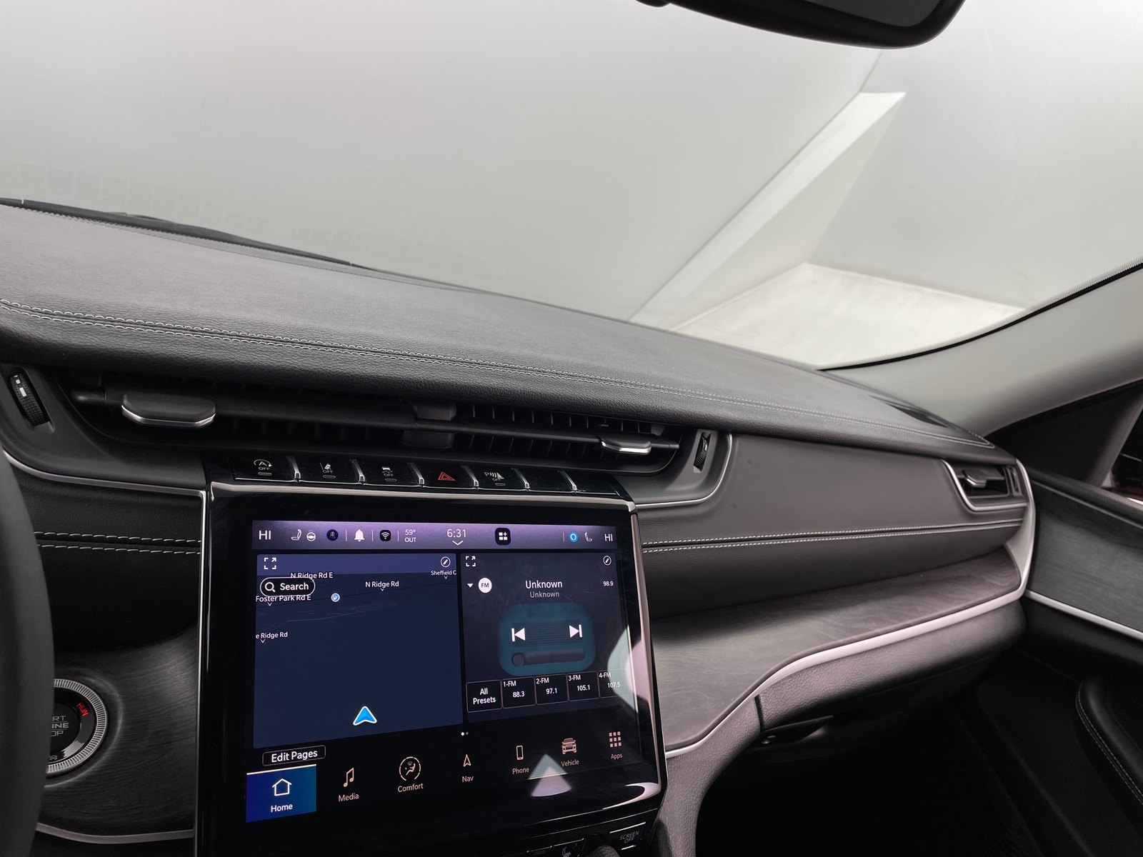 Thumbnail: 2023 Jeep Grand Cherokee - 3