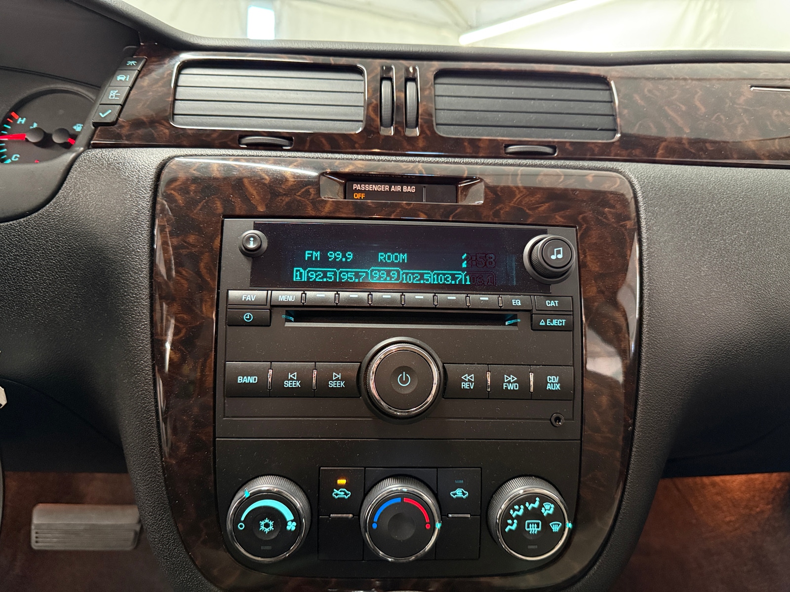 Thumbnail: 2013 Chevrolet Impala - 4