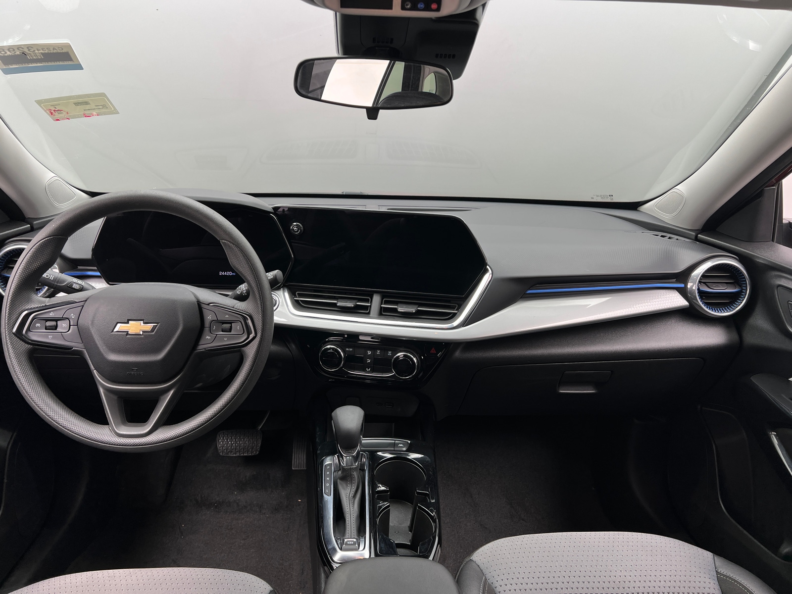 Thumbnail: 2025 Chevrolet Trax - 3