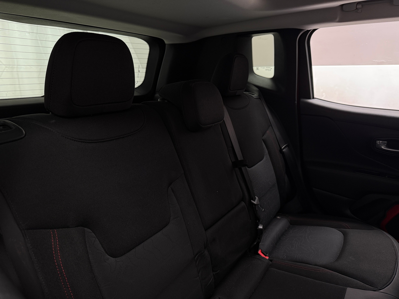 Thumbnail: 2015 Jeep Renegade - 6