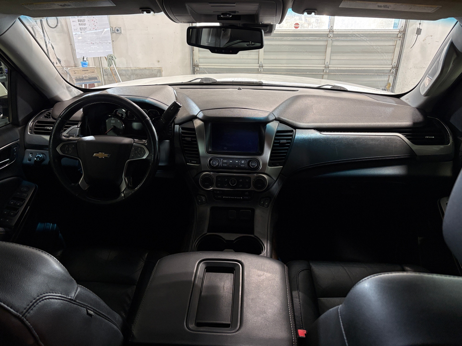 Thumbnail: 2019 Chevrolet Tahoe - 2