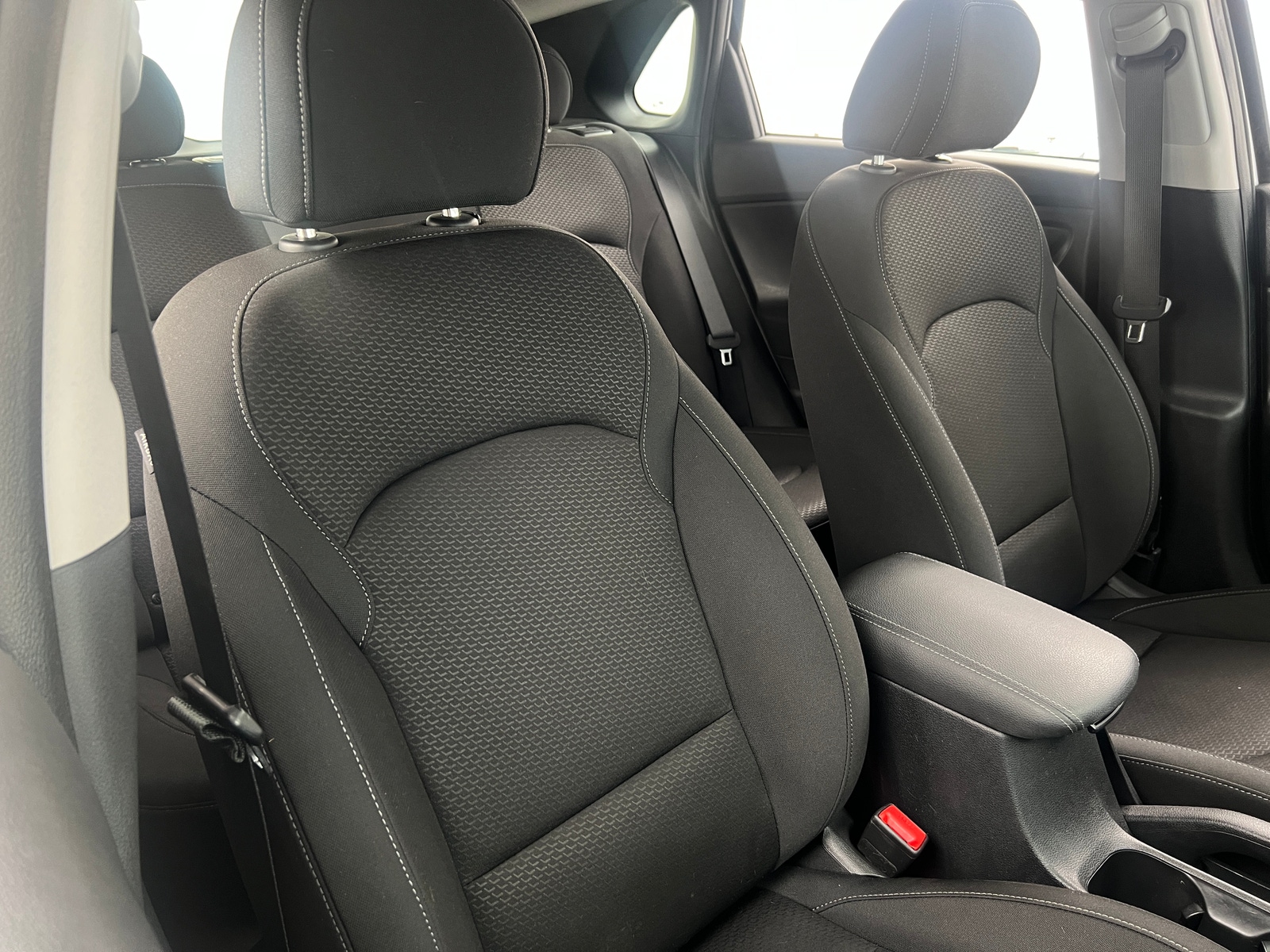 Thumbnail: 2018 Hyundai Elantra - 2