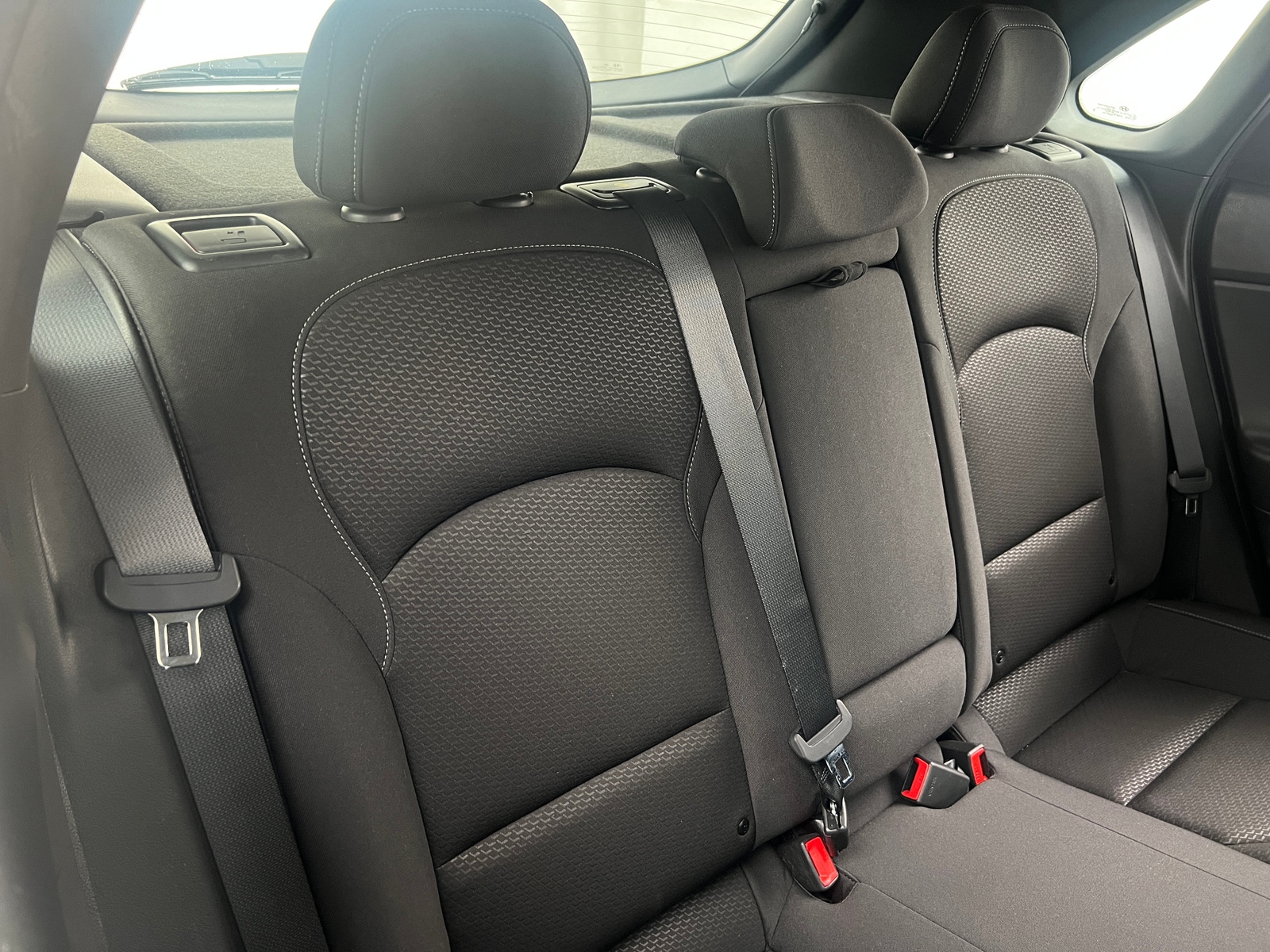 Thumbnail: 2018 Hyundai Elantra - 6