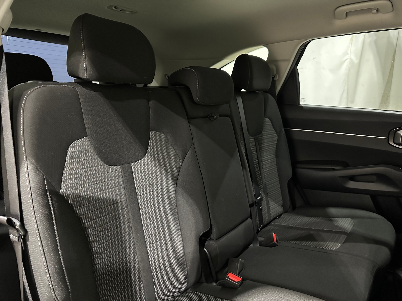 Thumbnail: 2022 Kia Sorento - 6