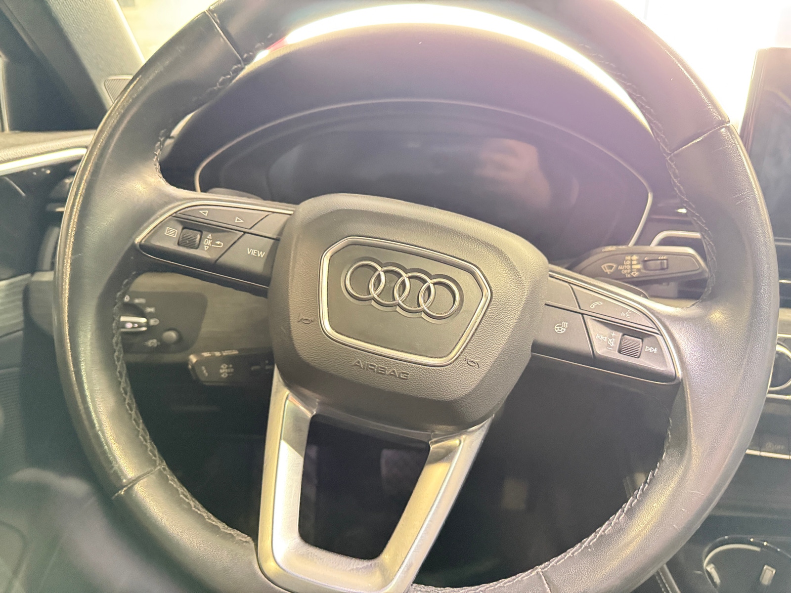 Thumbnail: 2023 Audi A4 - 4