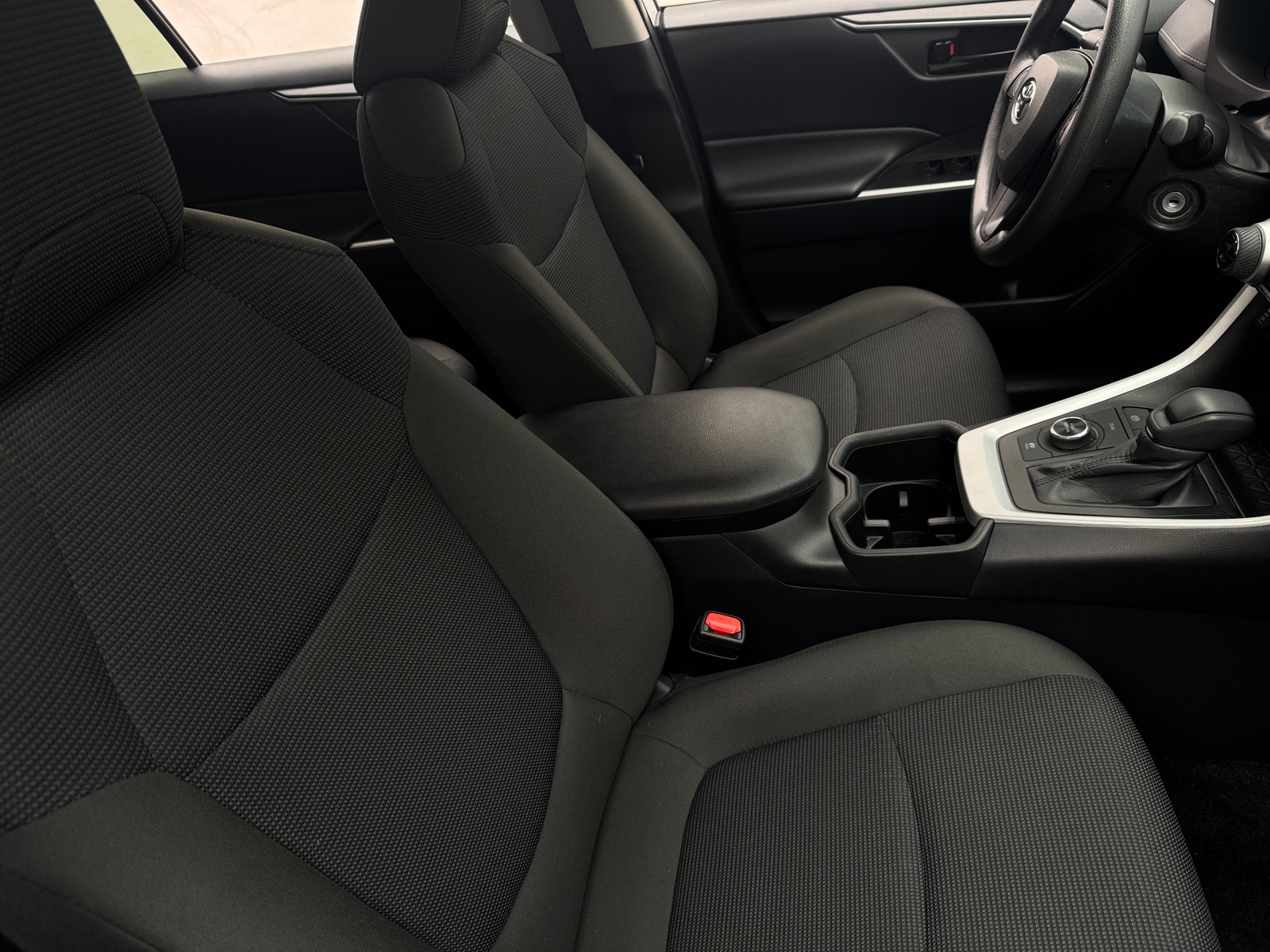 Thumbnail: 2025 Toyota RAV4 - 2