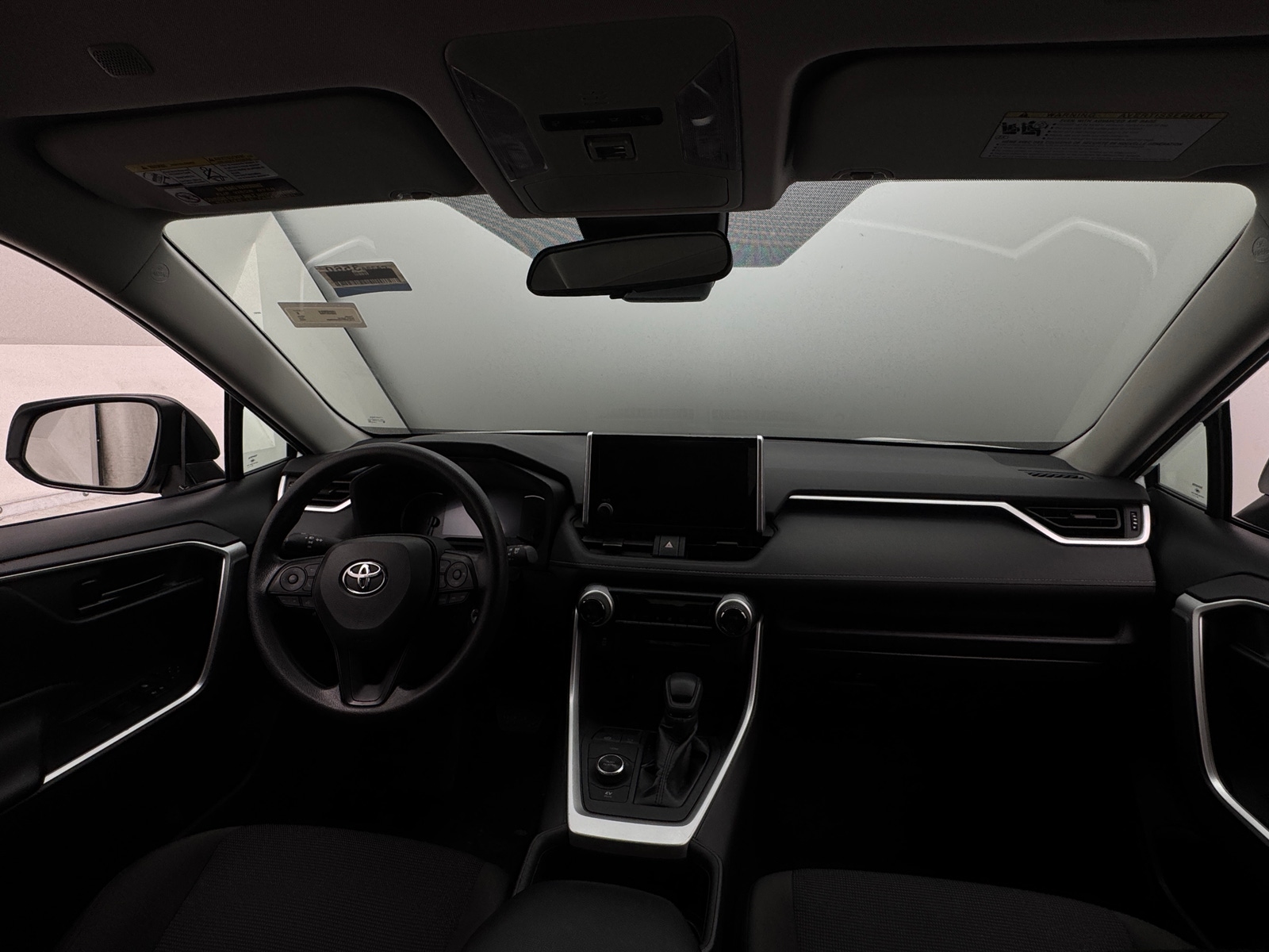 Thumbnail: 2025 Toyota RAV4 - 3